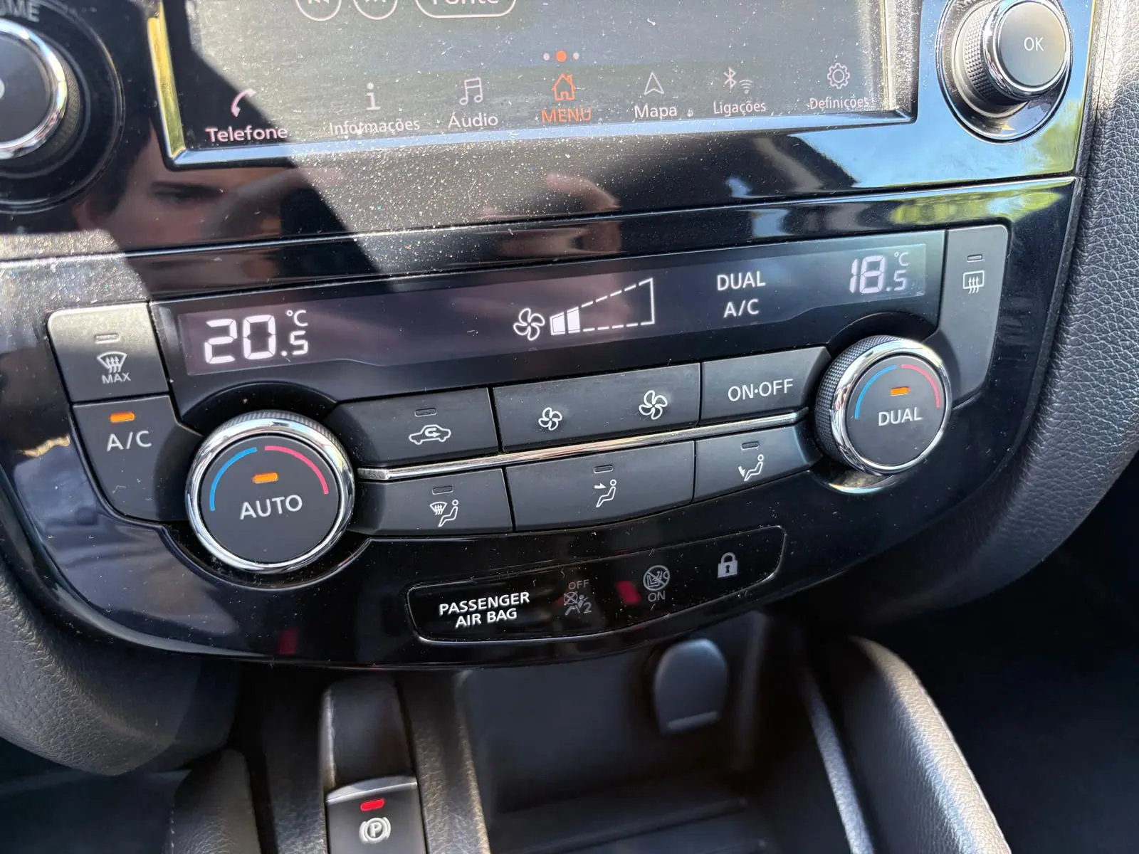 Nissan Qashqai 1.5 dCi N-Connecta J18 48