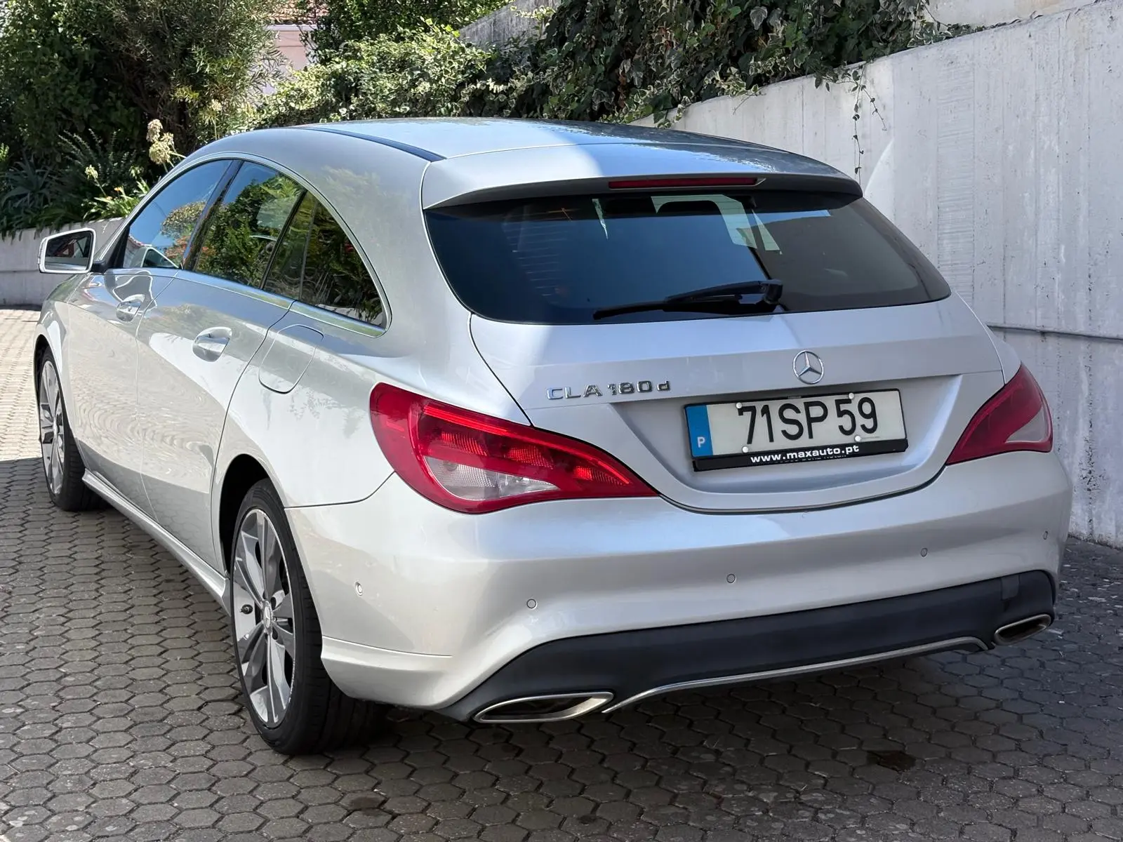 Mercedes-Benz CLA 180 d Shooting Brake Urban Aut. 24