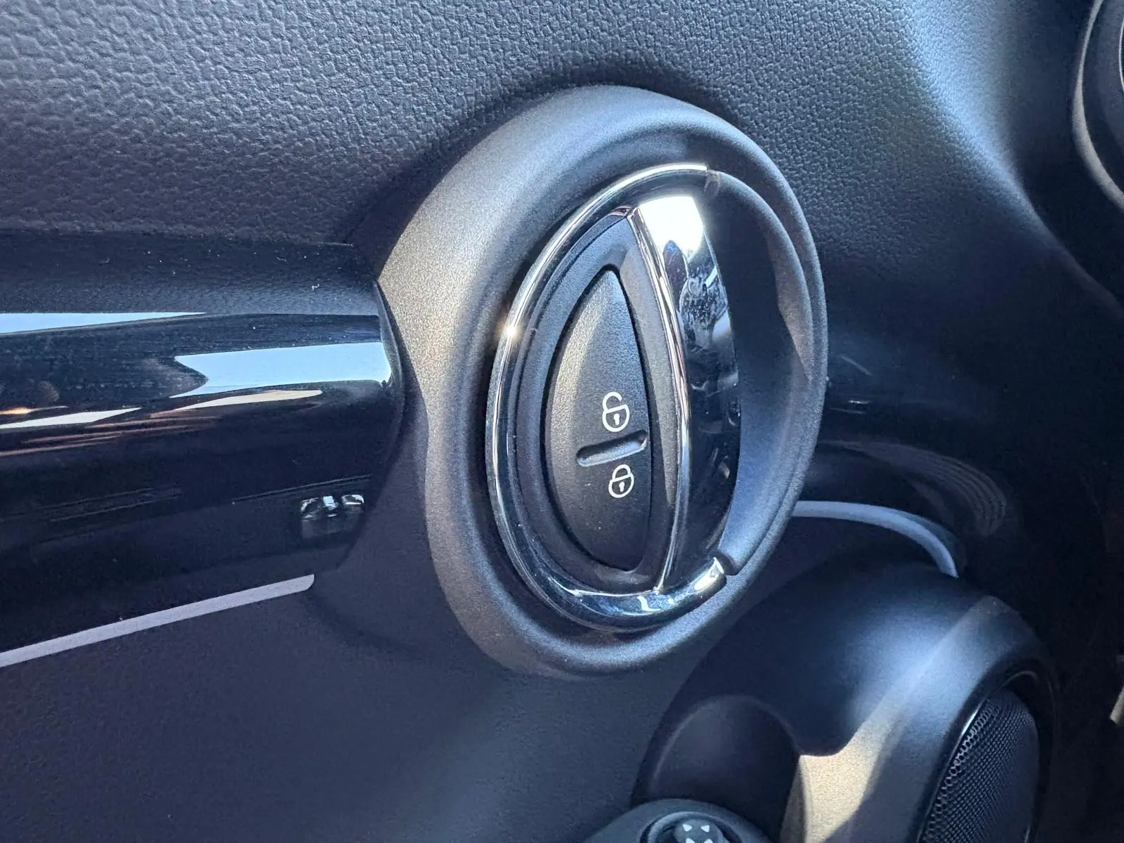 MINI 3 Portas John Cooper Works Auto Desportiva 33