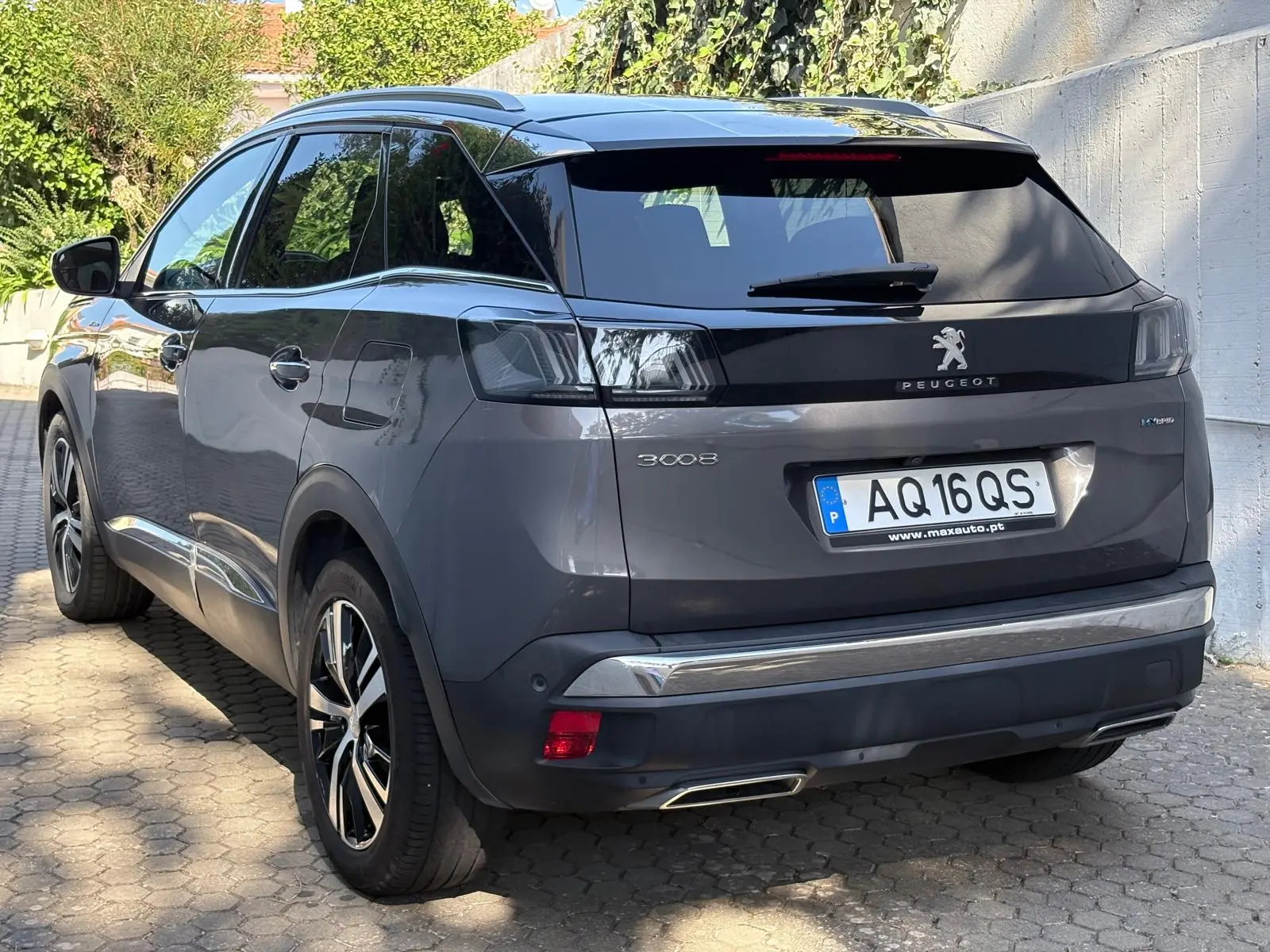 Peugeot 3008 1.6 Hybrid GT e-EAT8 26