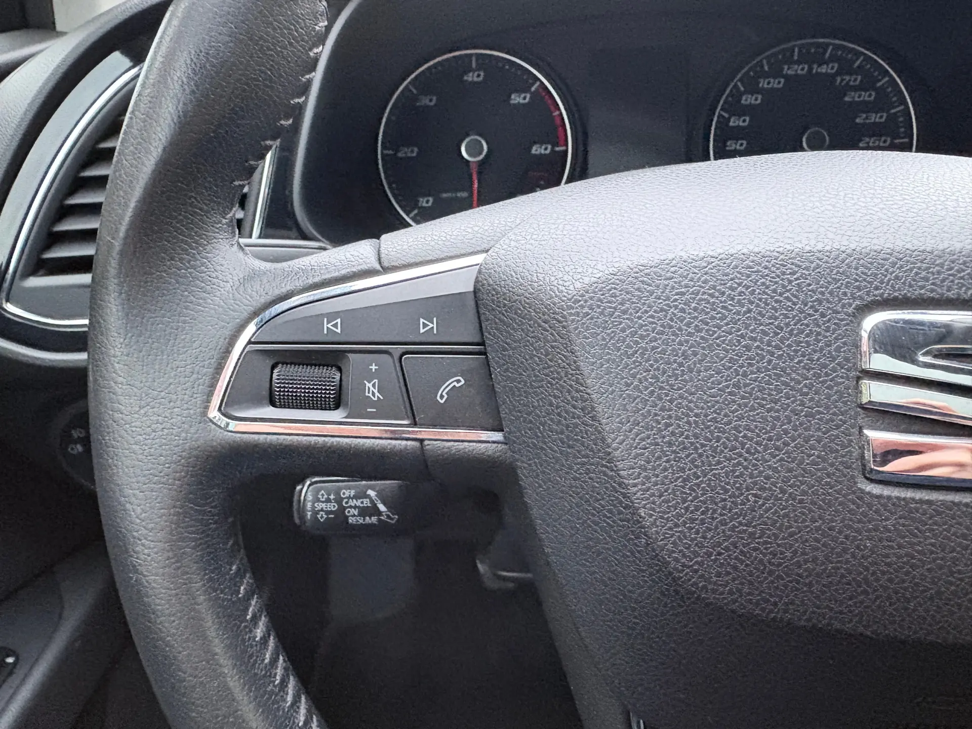 SEAT Leon ST 1.6 TDI S&S 4Drive Style 35