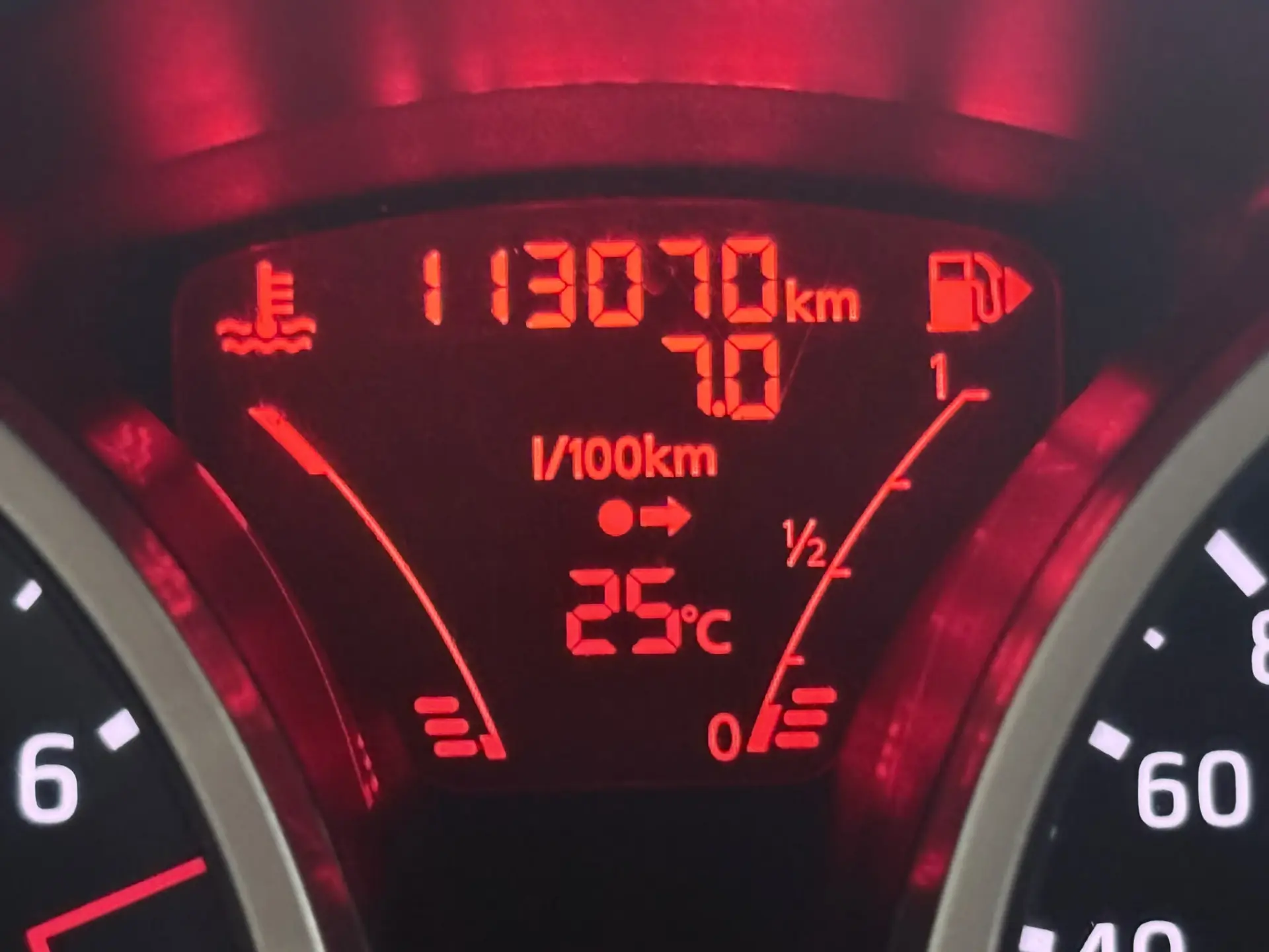 Nissan Juke 1.2 DIG-T Acenta Connect 7