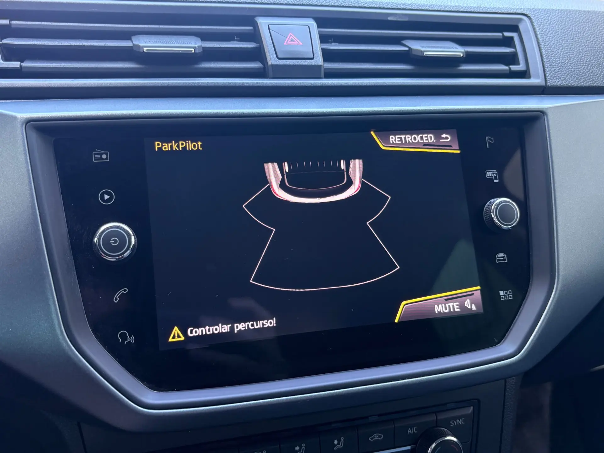 SEAT Arona 1.6 TDI Xcellence 41