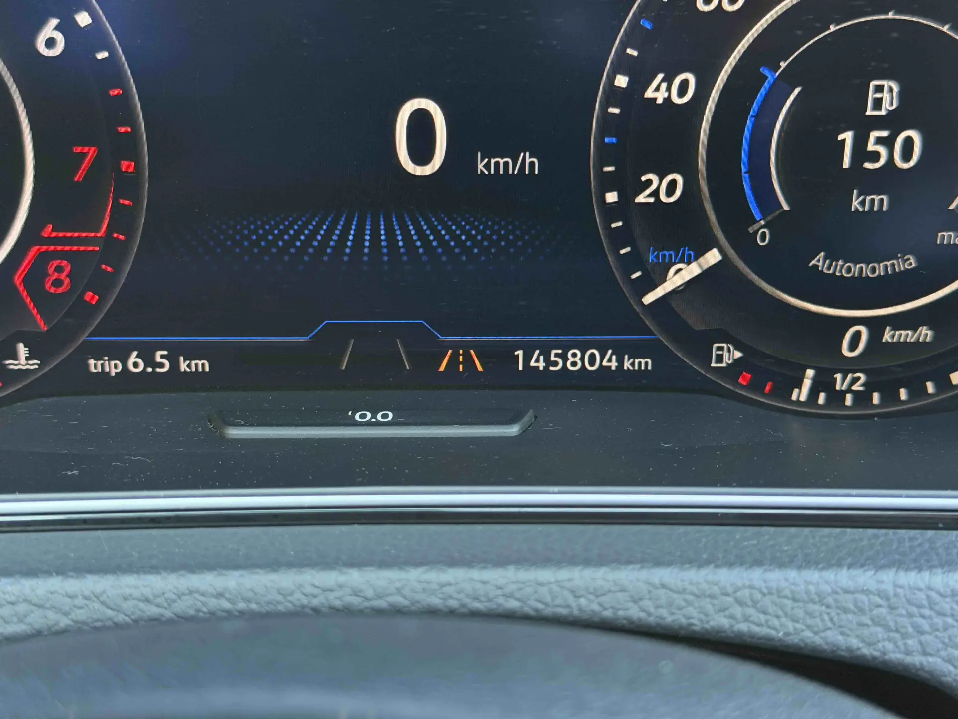 Volkswagen Golf R 4Motion (BlueMotion ) 8