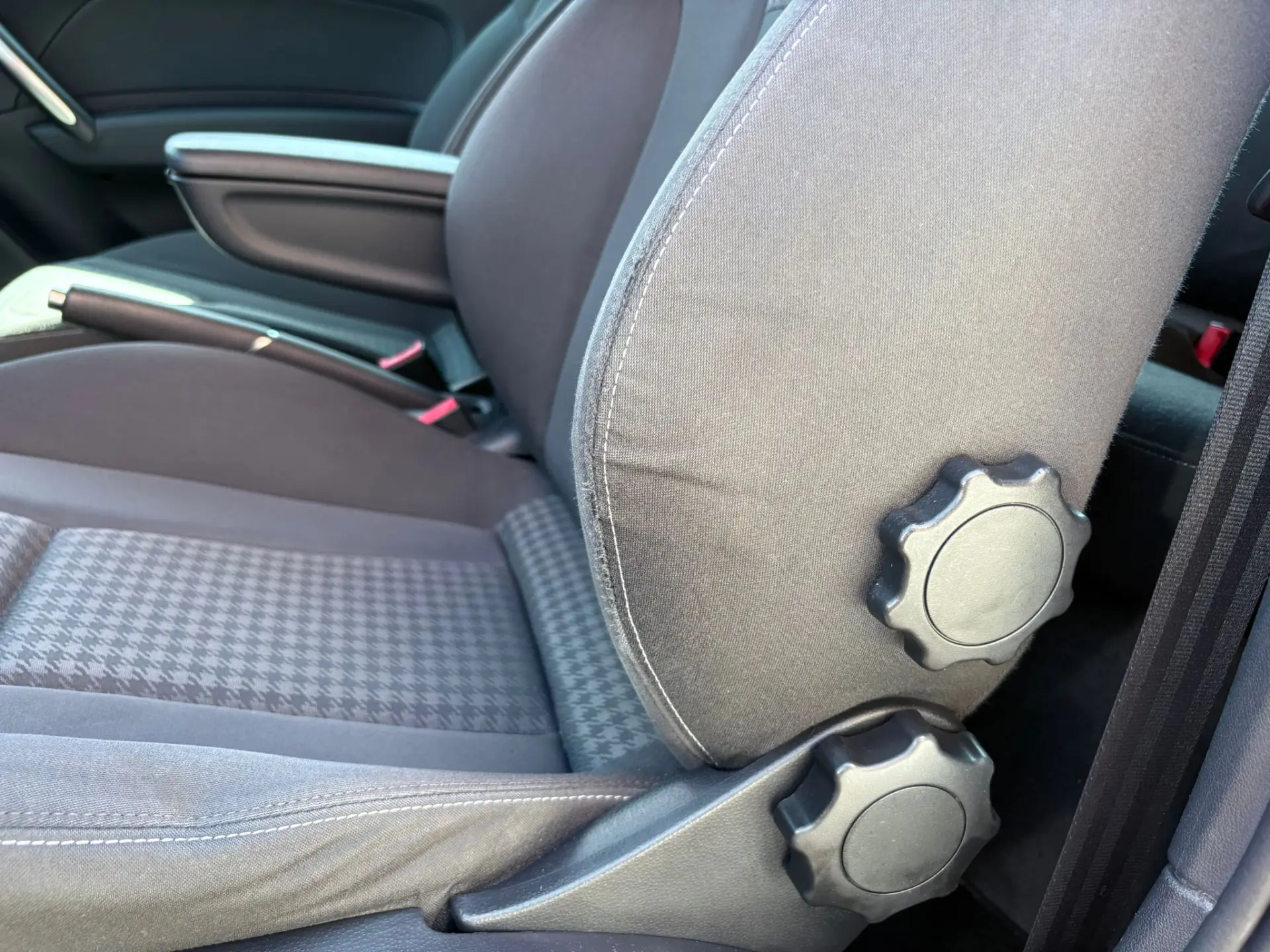 Audi A1 1.6 TDI Sport 33