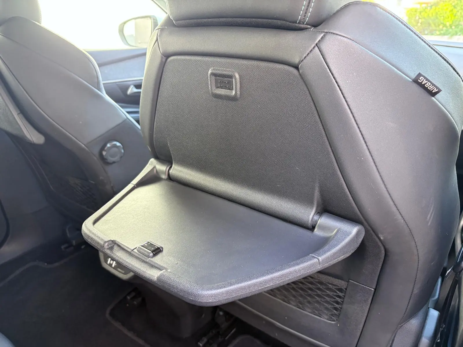 Peugeot 5008 1.2 PureTech Allure EAT8 59