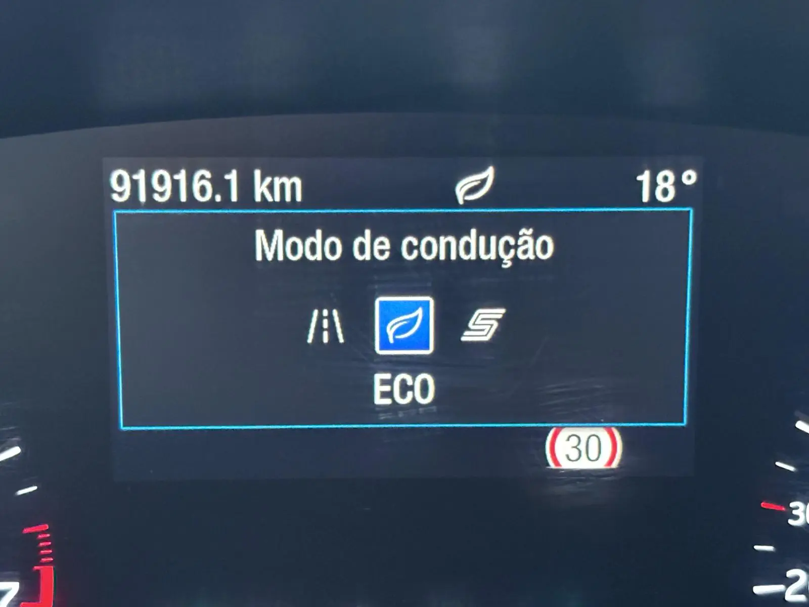 Ford Focus SW 1.0 EcoBoost ST-Line 42