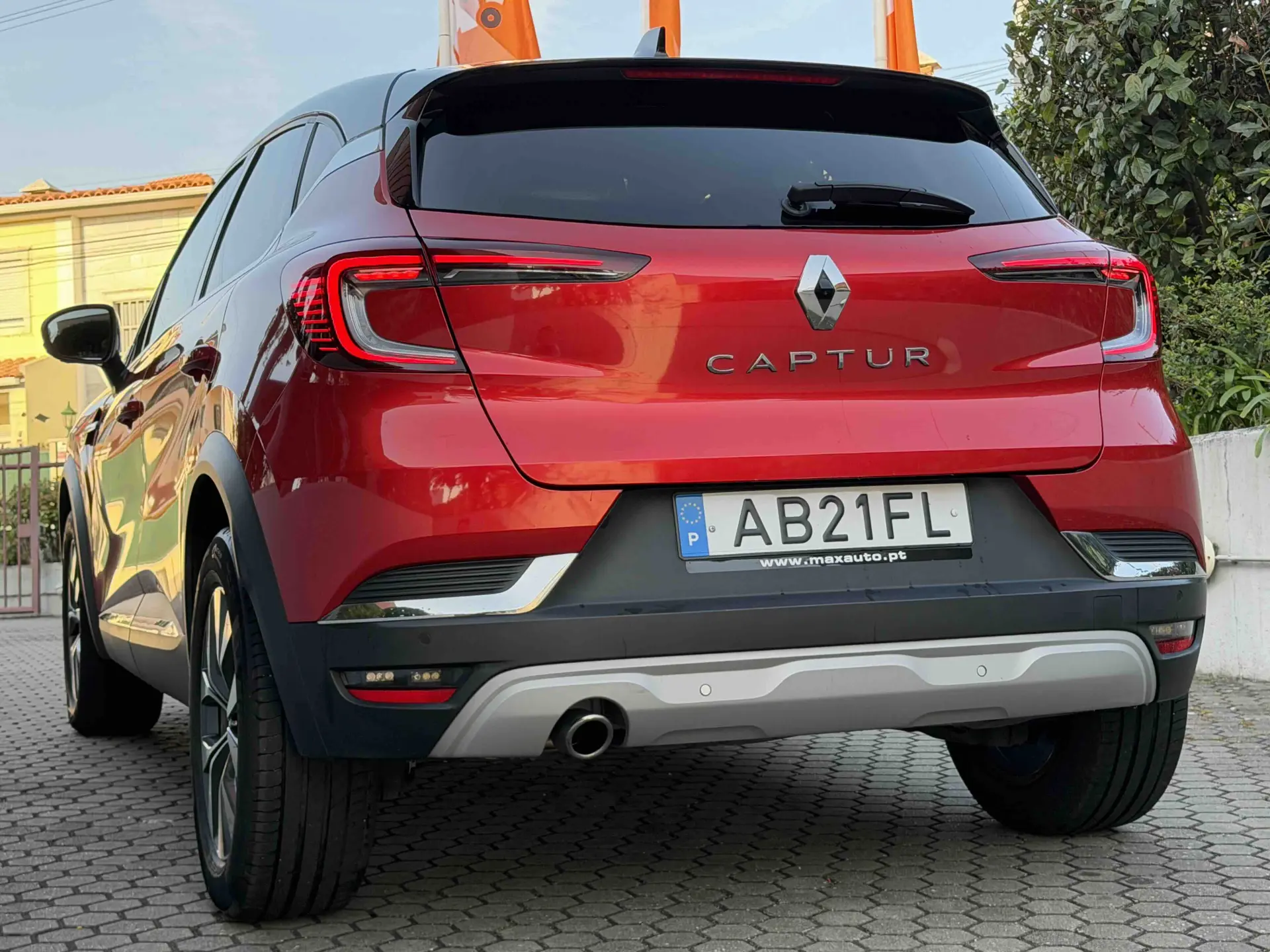 Renault Captur 1.0 TCe Exclusive 5