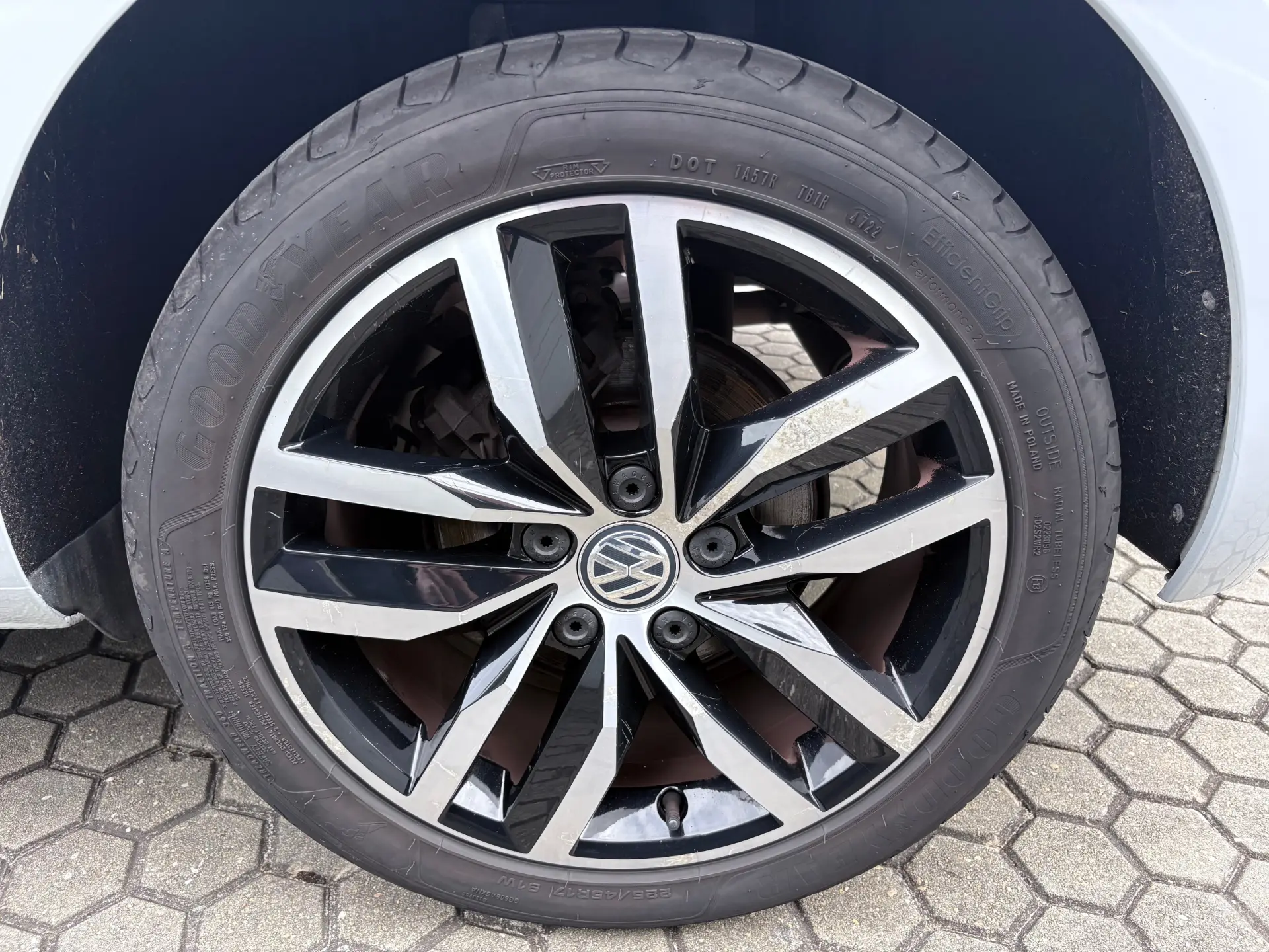 Volkswagen Golf 1.0 TSI Confortline 11