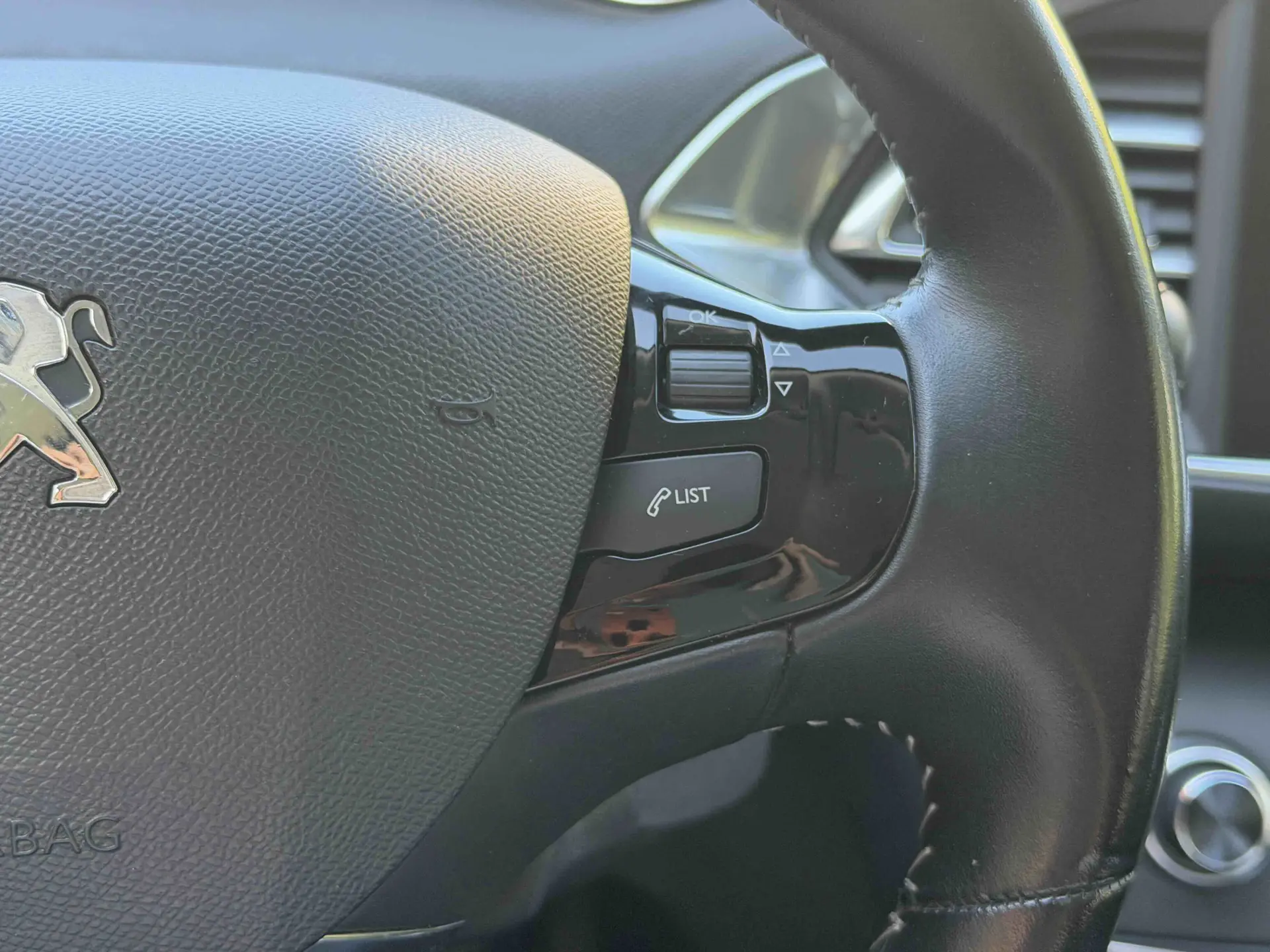 Peugeot 308 1.6 BlueHDi Style 37