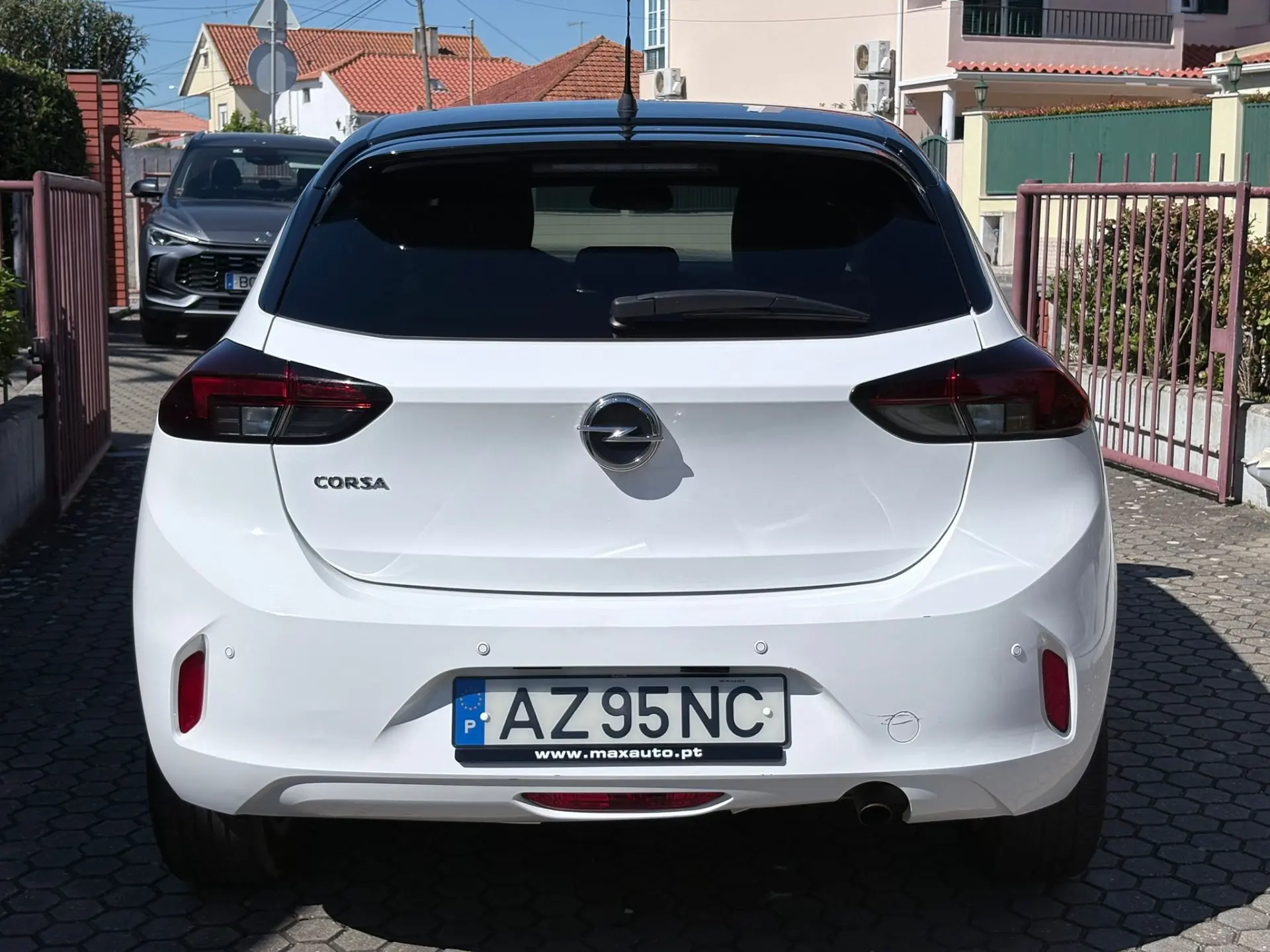 Opel Corsa 1.2 T Edition 5