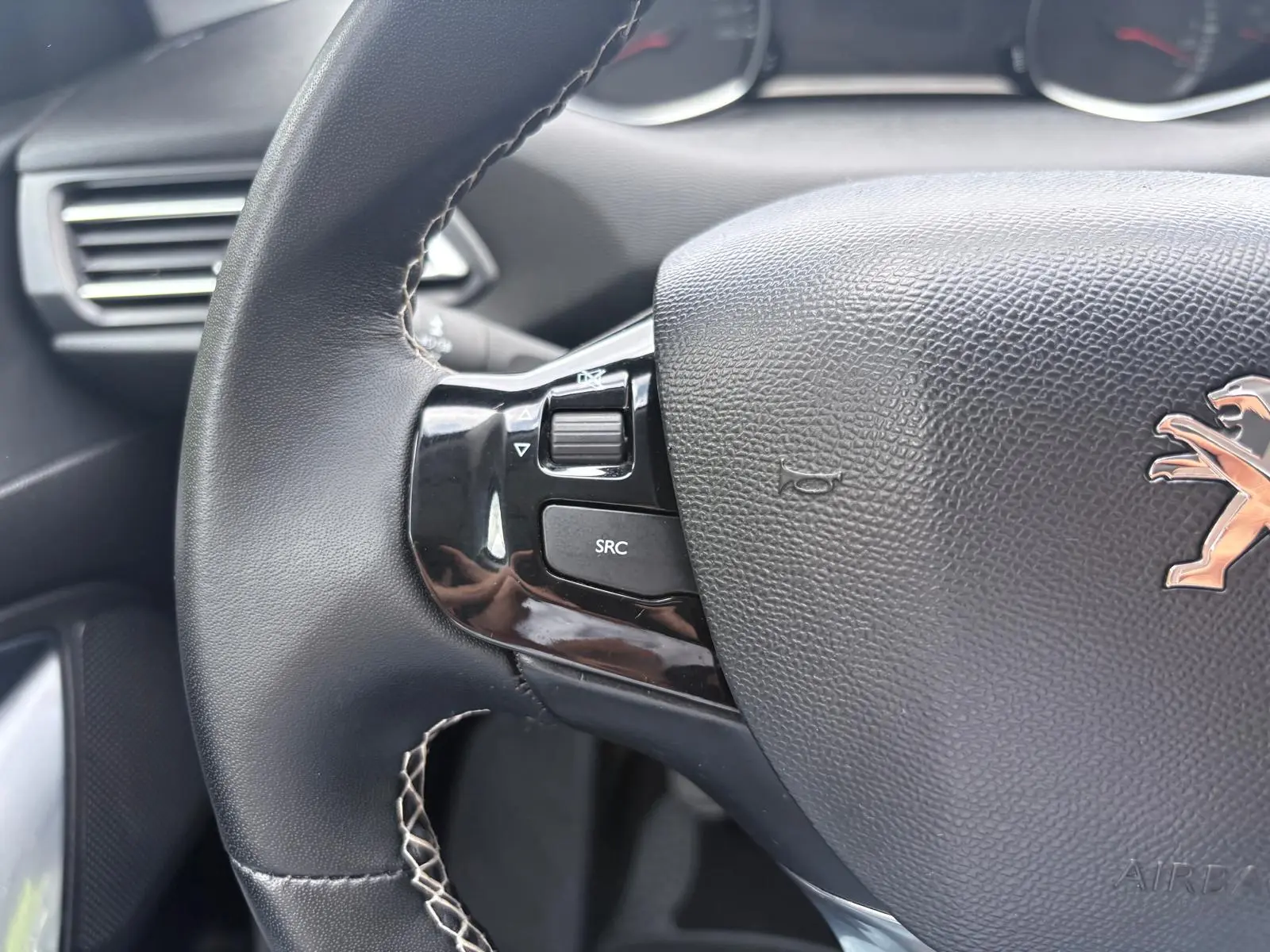 Peugeot 308 SW 1.2 PureTech Style 36