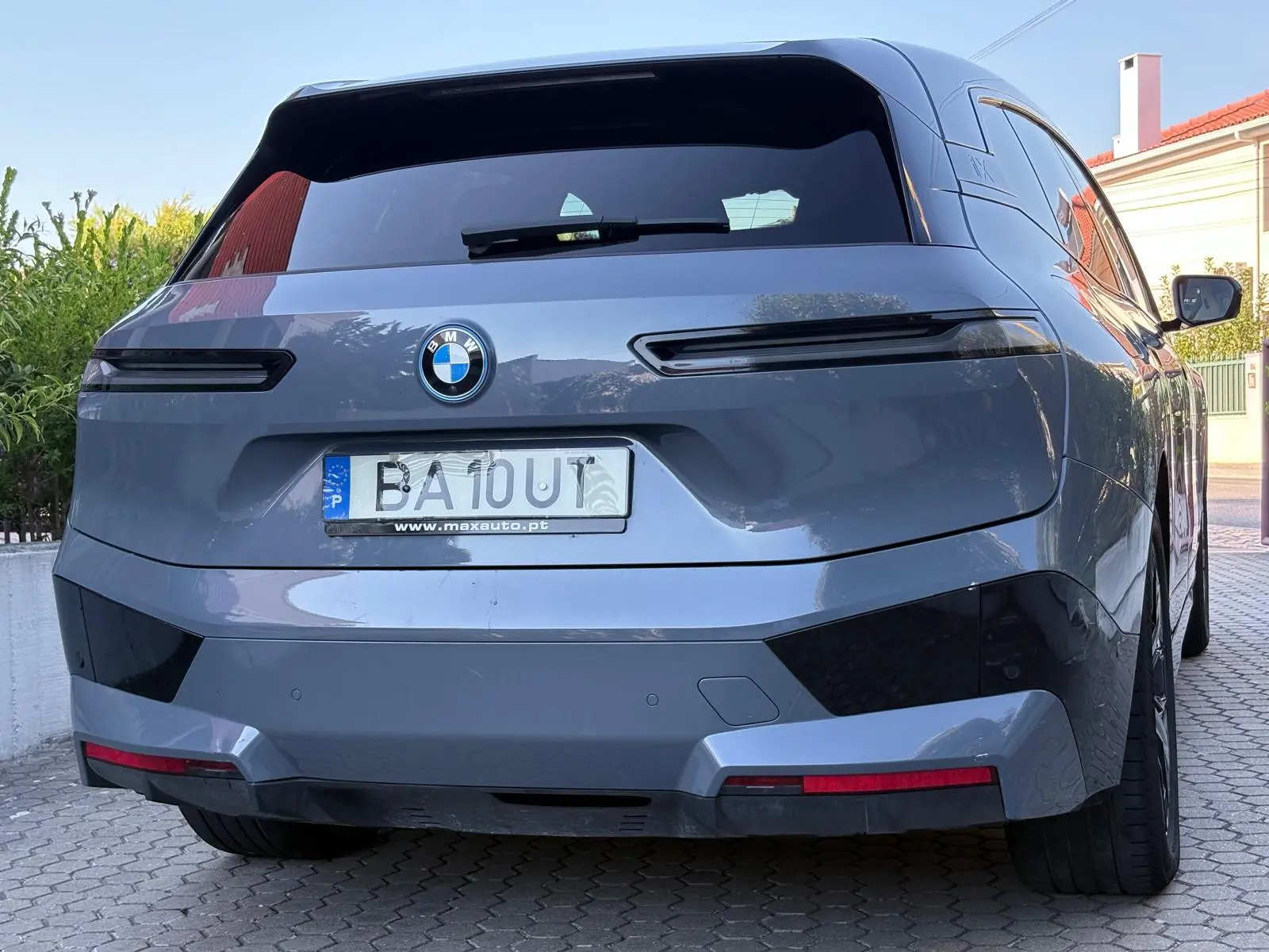 BMW iX xDrive 50 Pack Desportivo 17