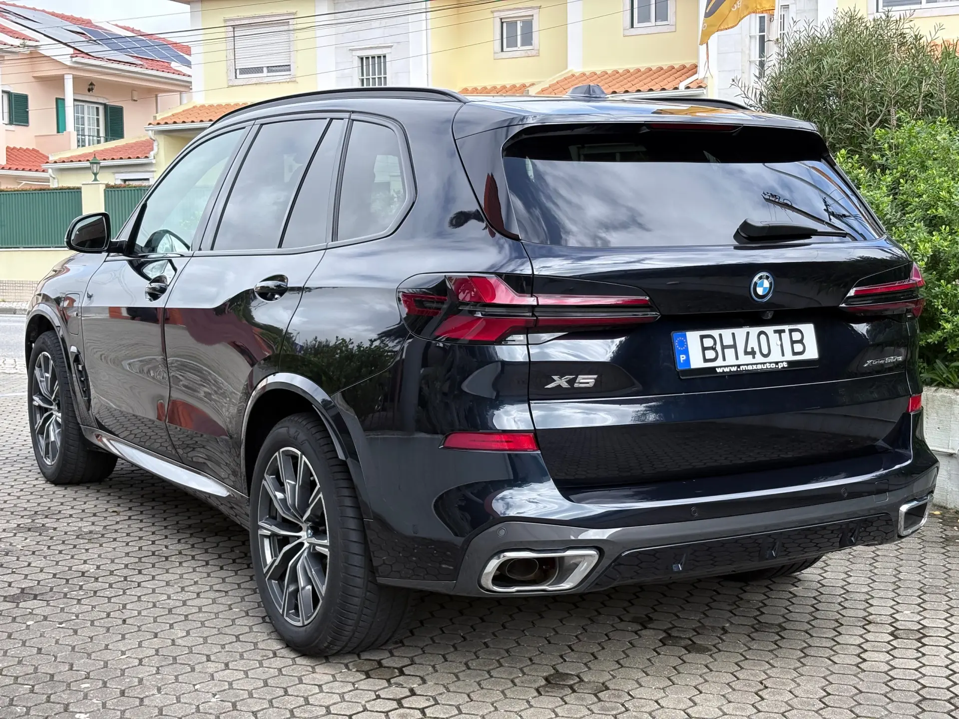 BMW X5 50 e xDrive Edição Desportiva M 26