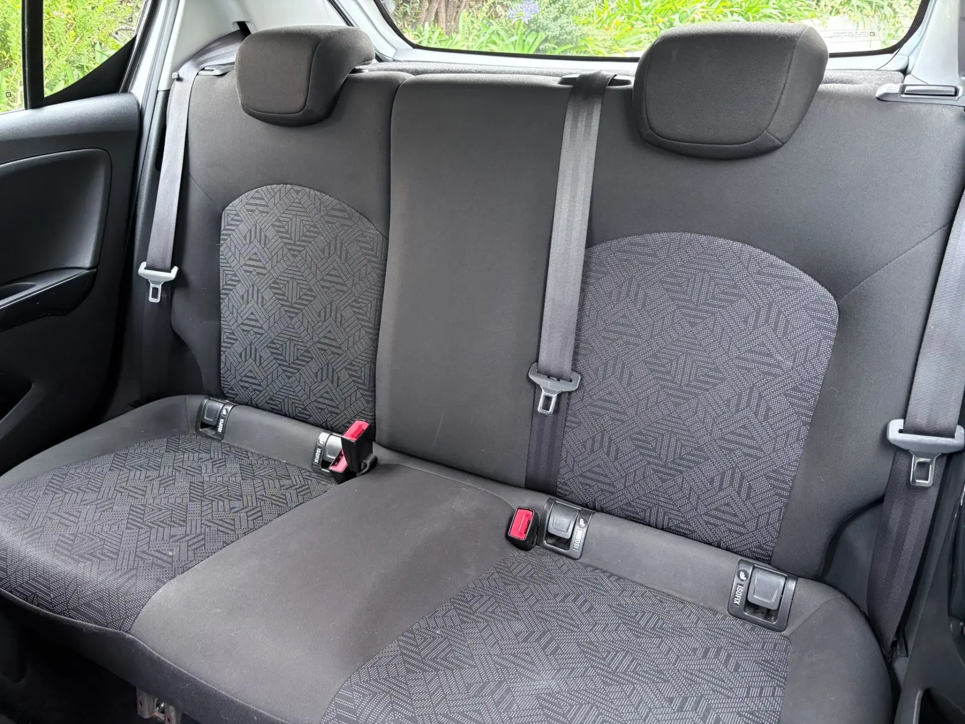 Opel Corsa 1.2 Dynamic 51