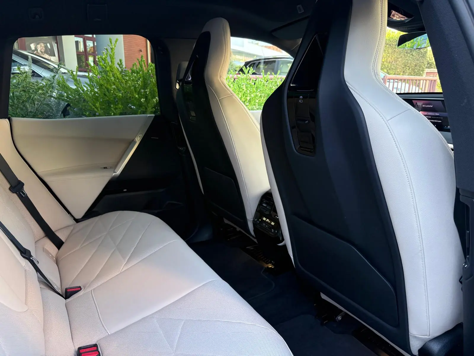 BMW iX xDrive 50 Pack Desportivo 57