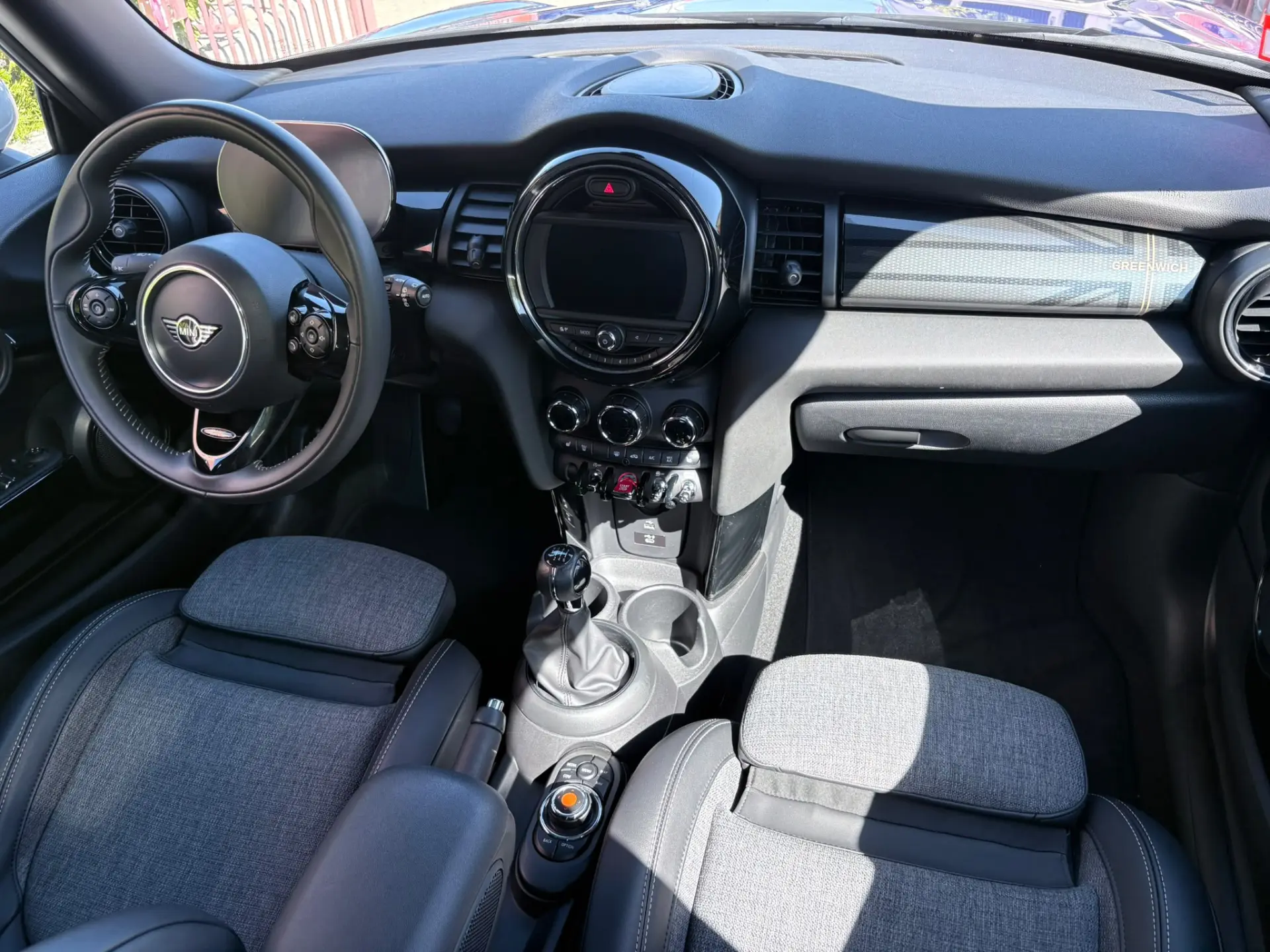 MINI 3 Portas Cooper 30