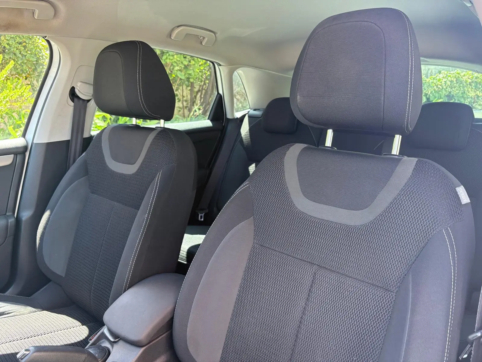 Citroen C4 1.6 BlueHDi Feel EAT6 31