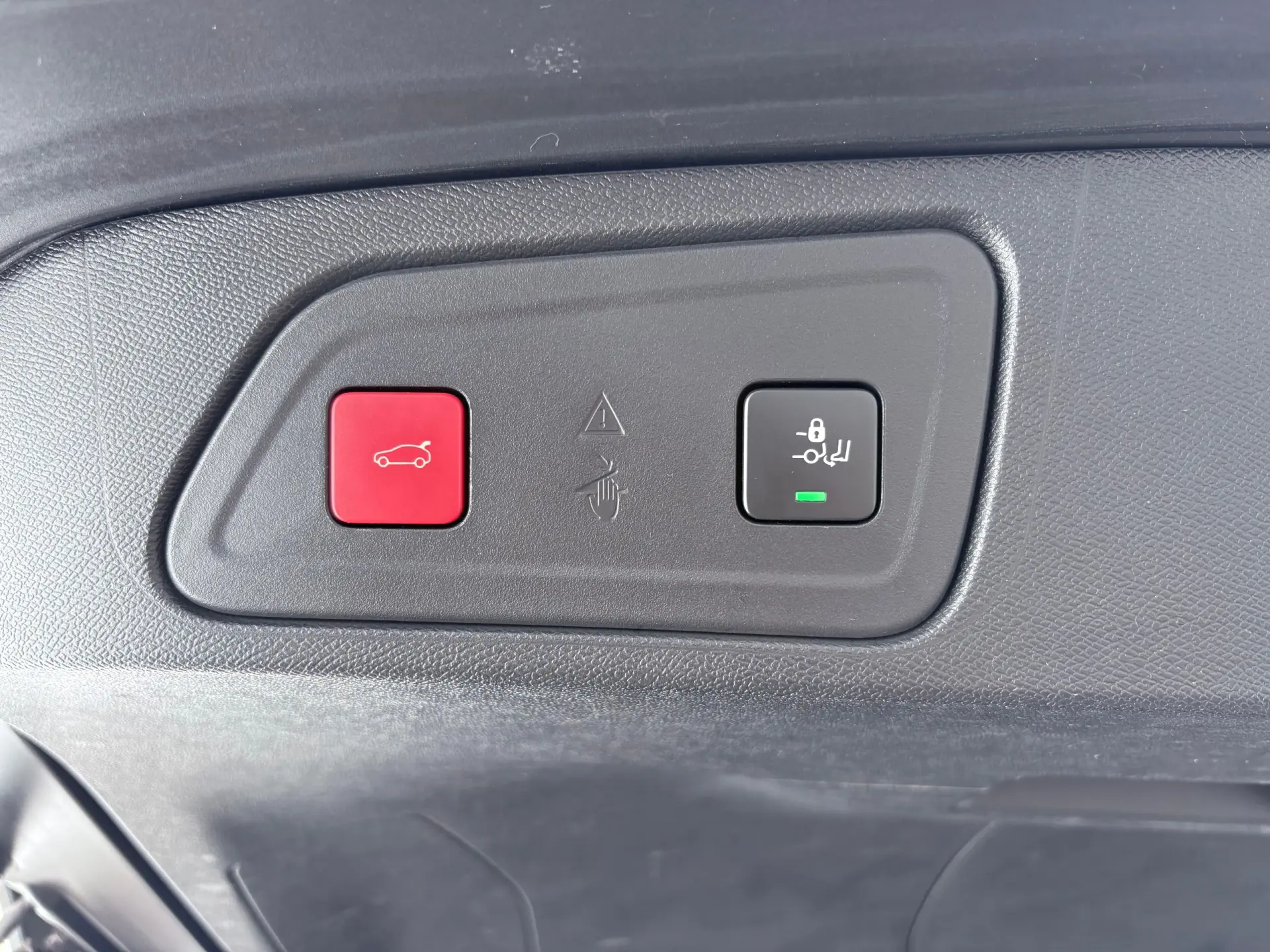 Citroën C5 Aircross 1.6 Hybrid Shine e-EAT8 30