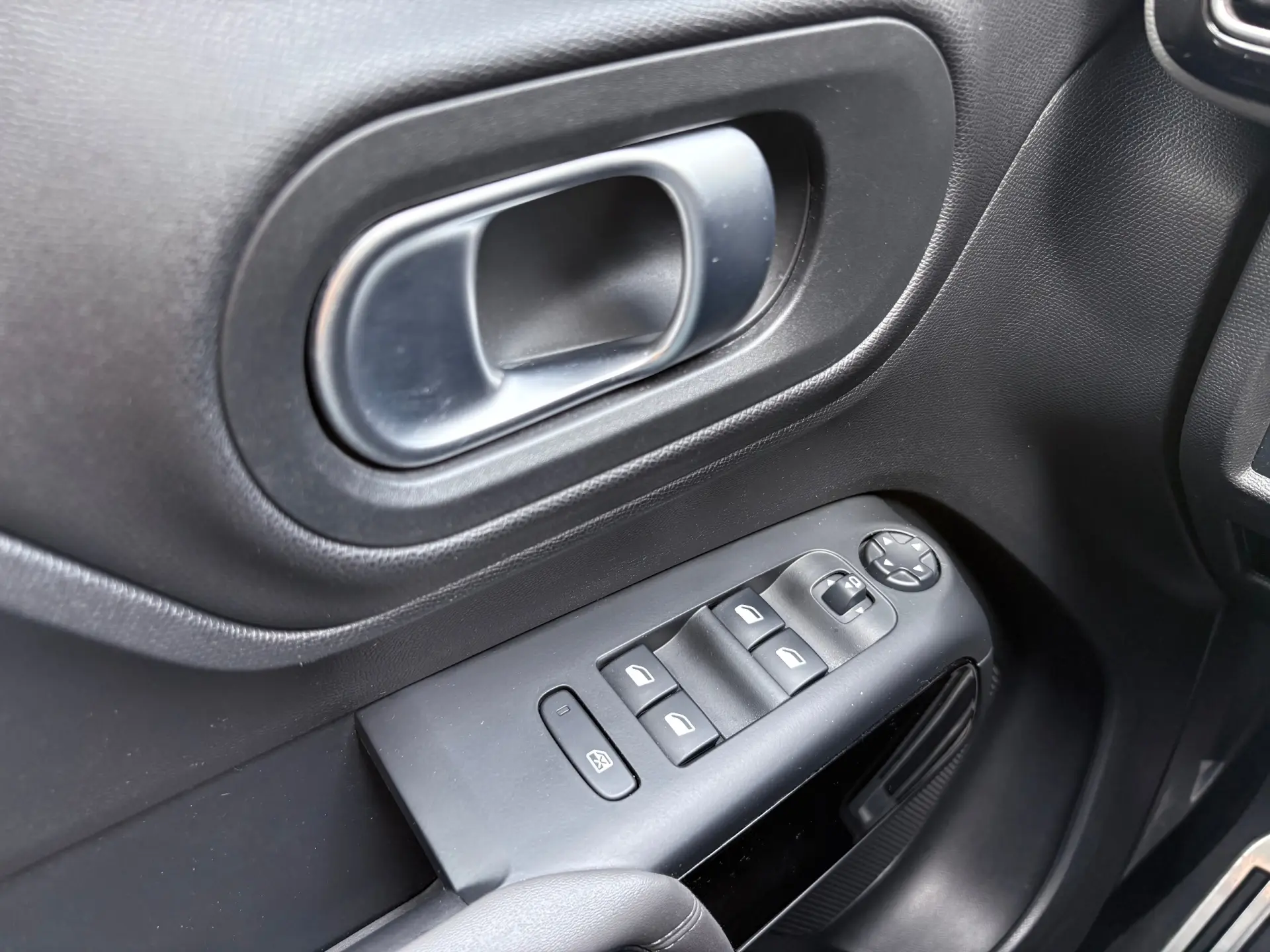 Citroën C5 Aircross 1.6 Hybrid Shine e-EAT8 35