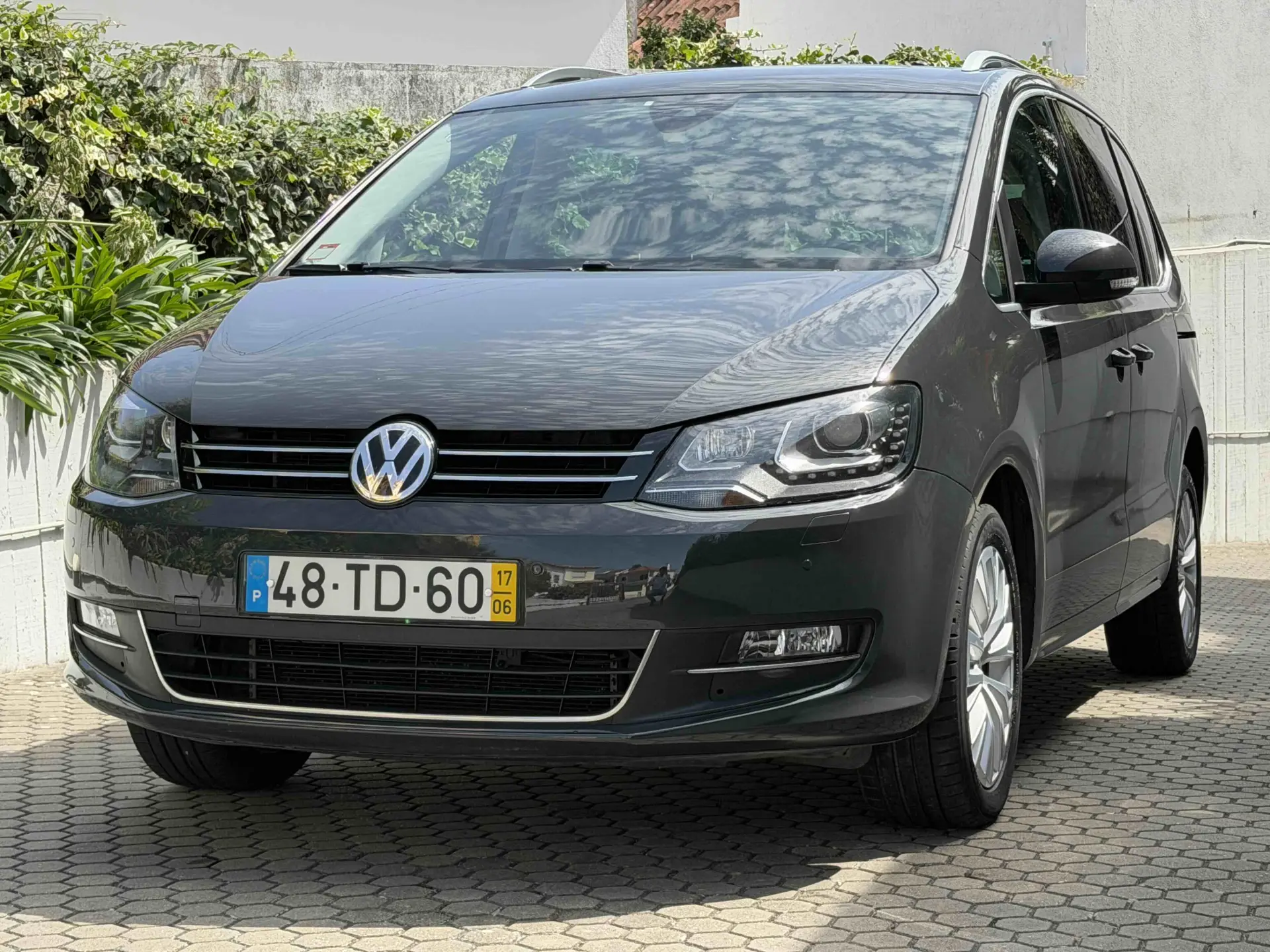 Volkswagen Sharan 2.0 TDI Blue Highline 16