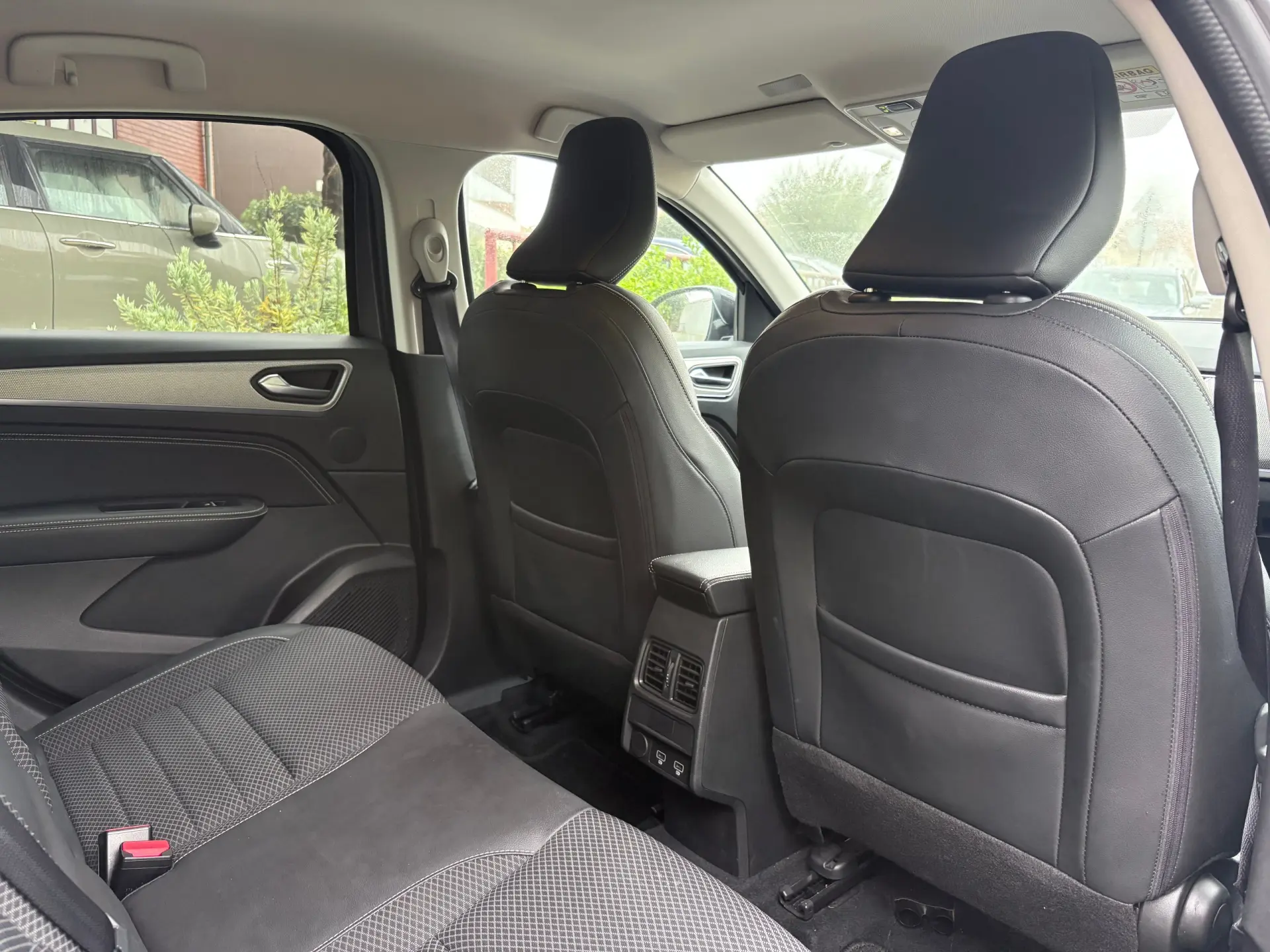 Renault Arkana 1.6 E-Tech Intens 57