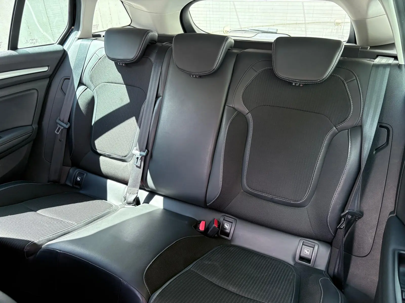 Renault Mégane Sport Tourer 1.6 E-Tech Plug-In Intens 56