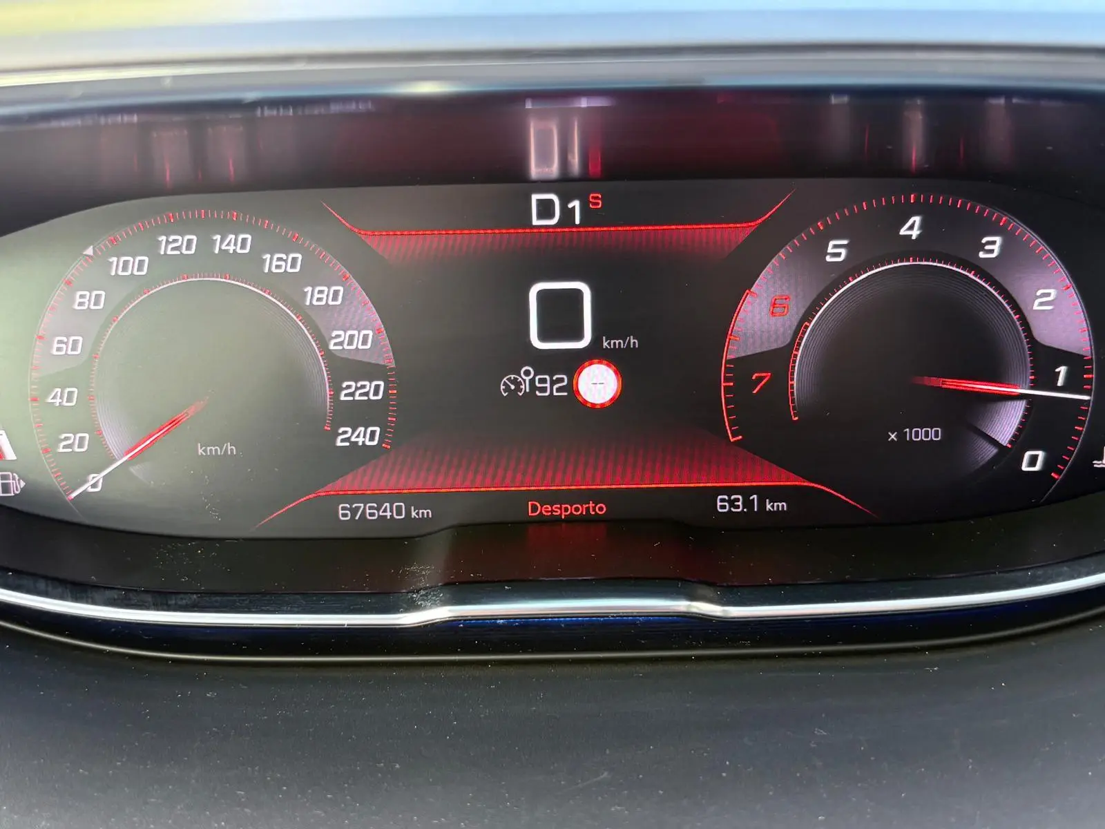 Peugeot 5008 1.2 PureTech Allure EAT8 41