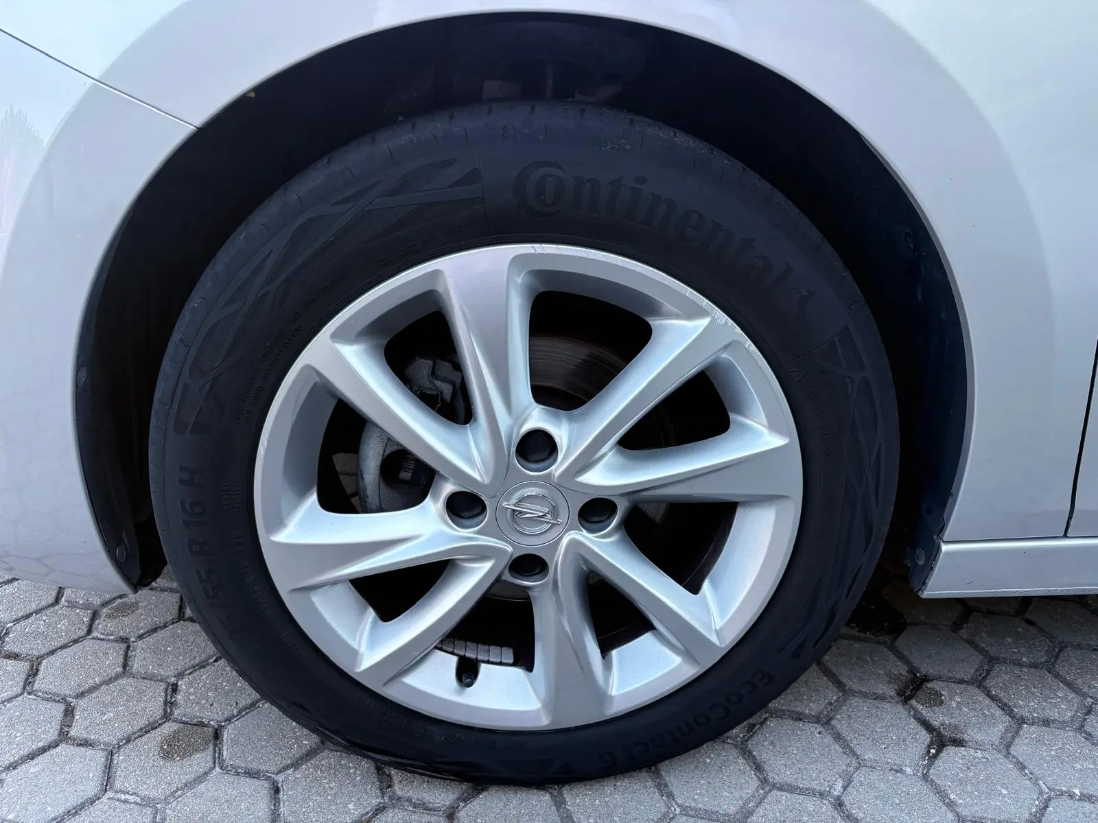 Opel Corsa 1.2 Business 11