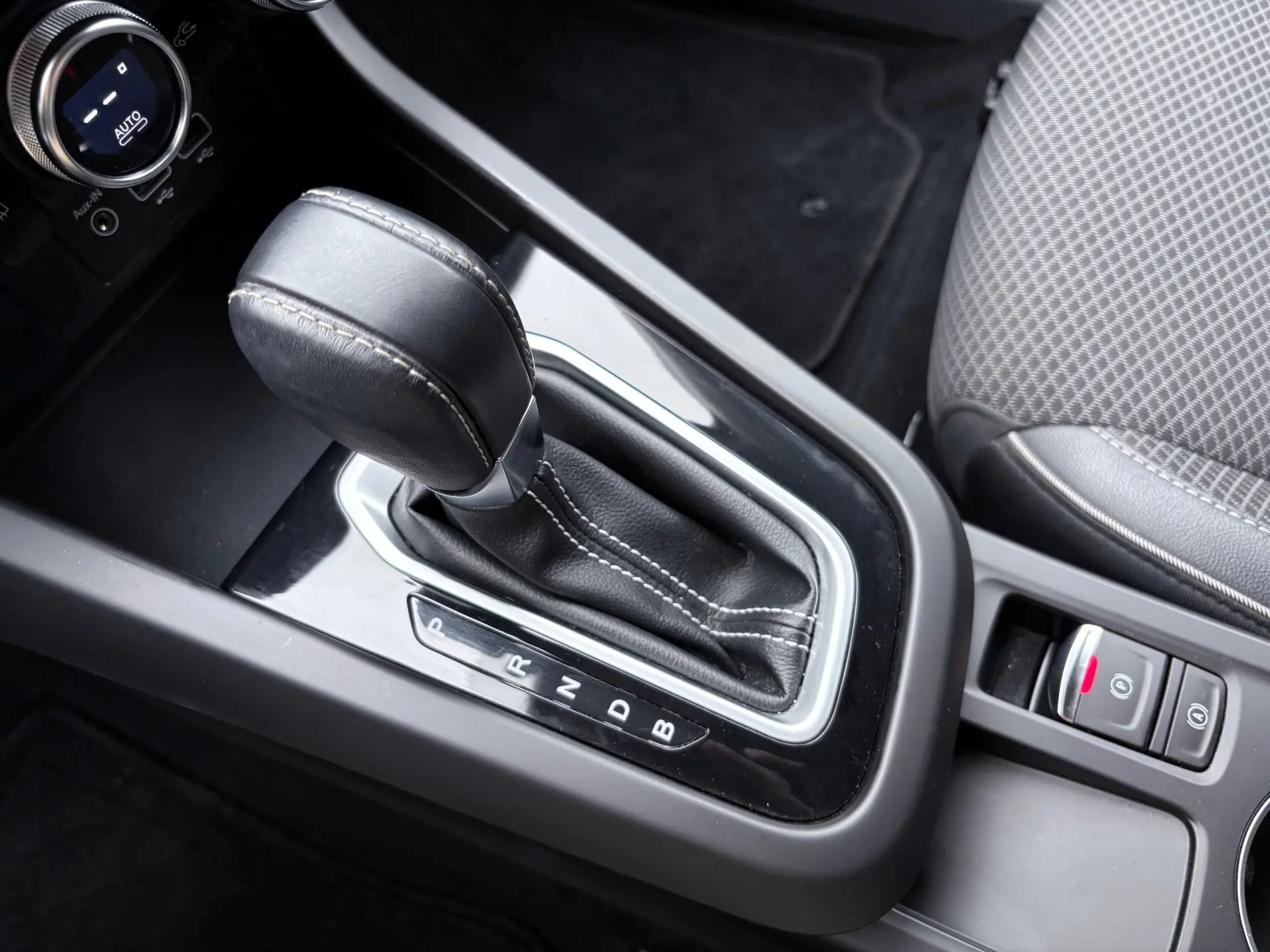 Renault Arkana 1.6 E-Tech Intens 52