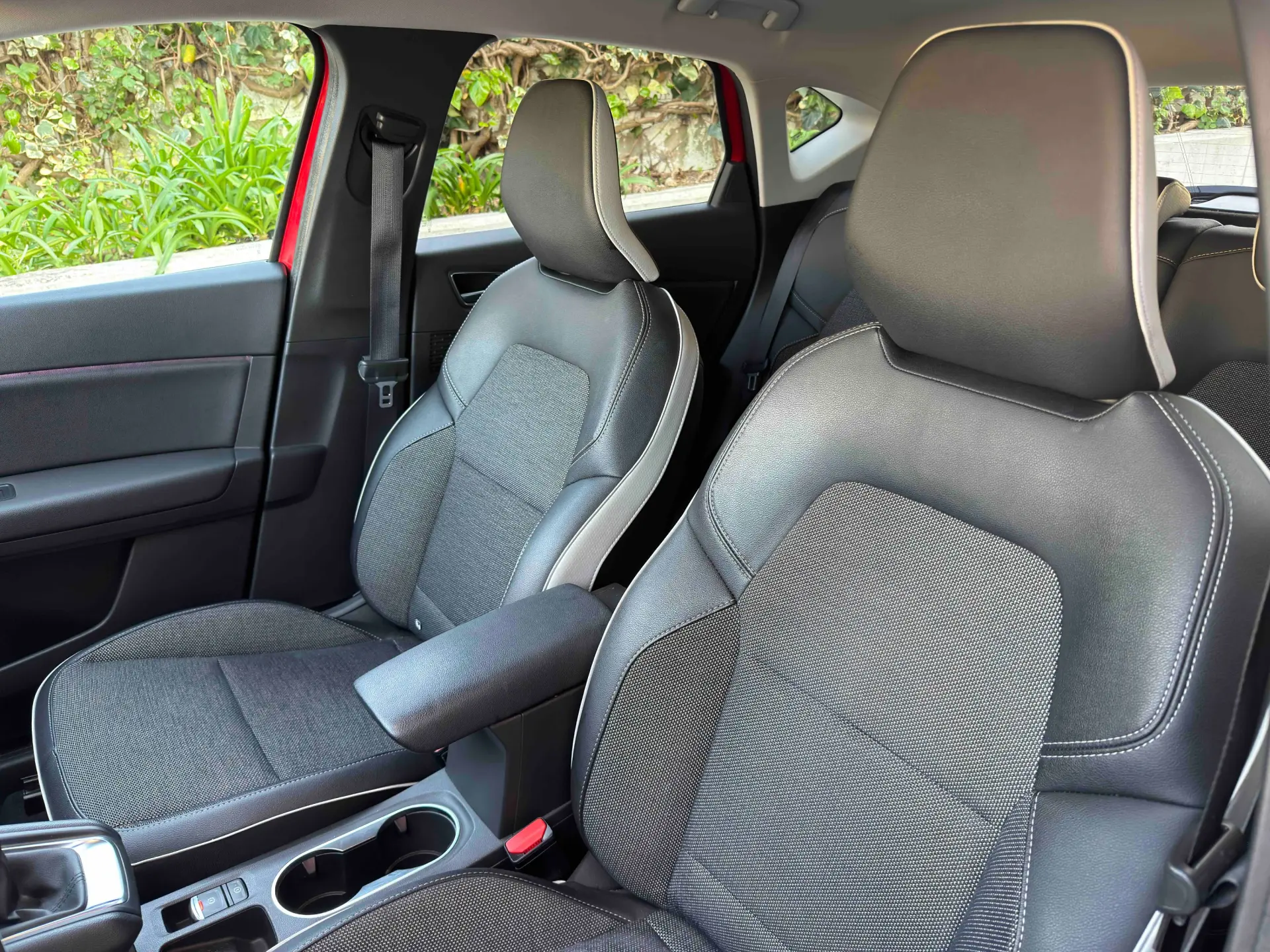 Renault Captur 1.0 TCe Exclusive 33