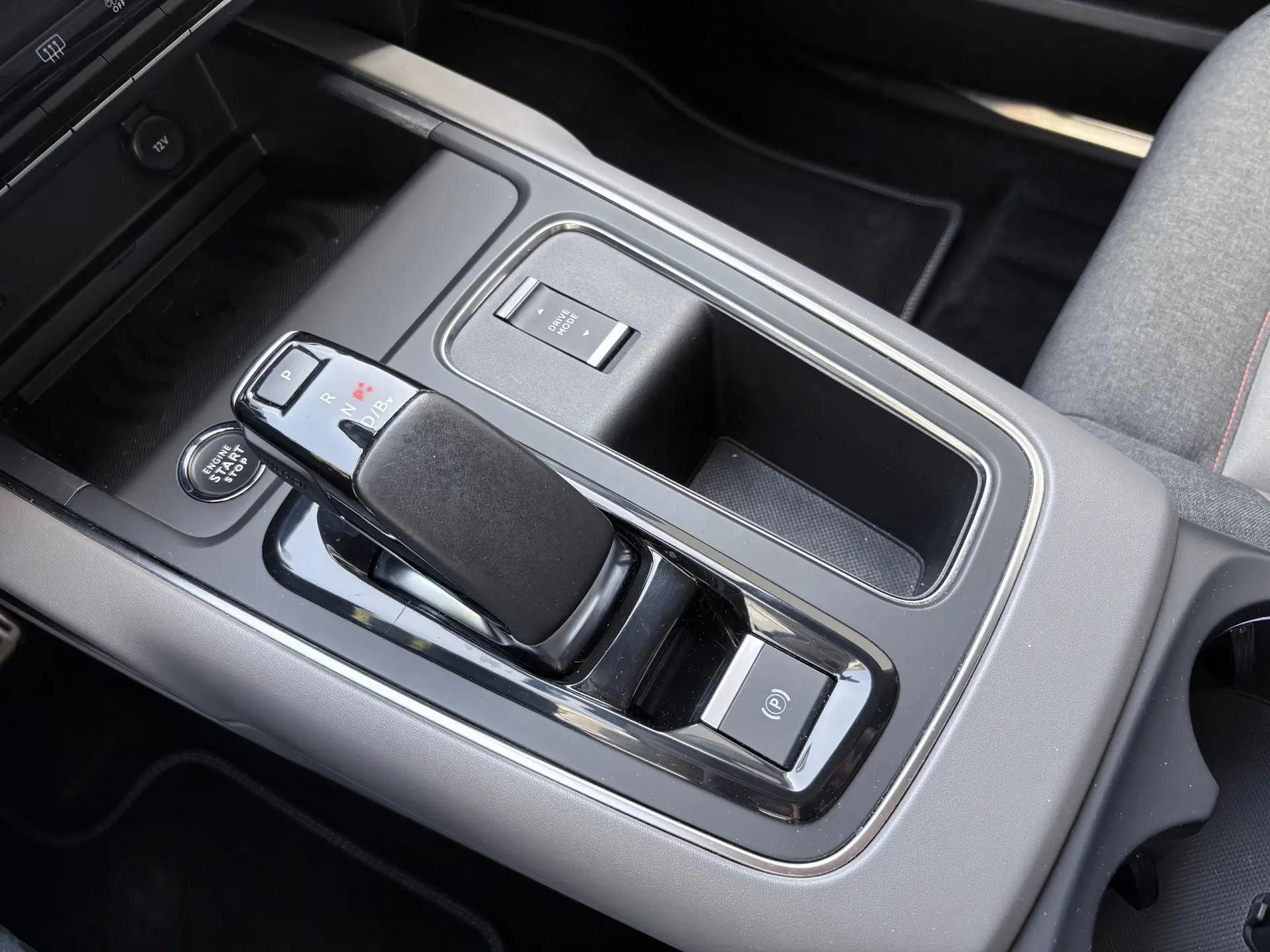 Citroën C5 Aircross 1.6 Hybrid Shine e-EAT8 51