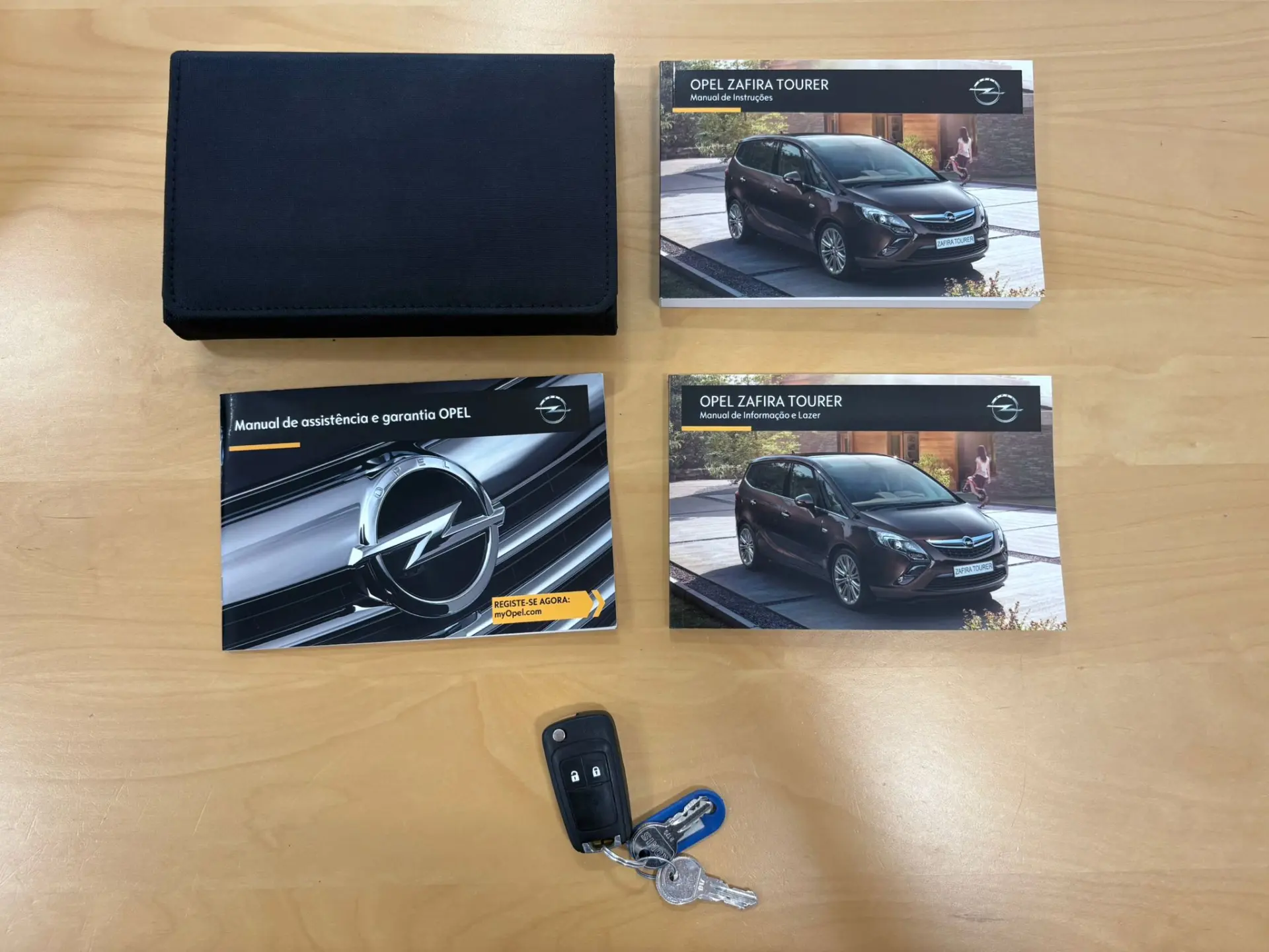 Opel Zafira 2.0 CDTI Cosmo 57