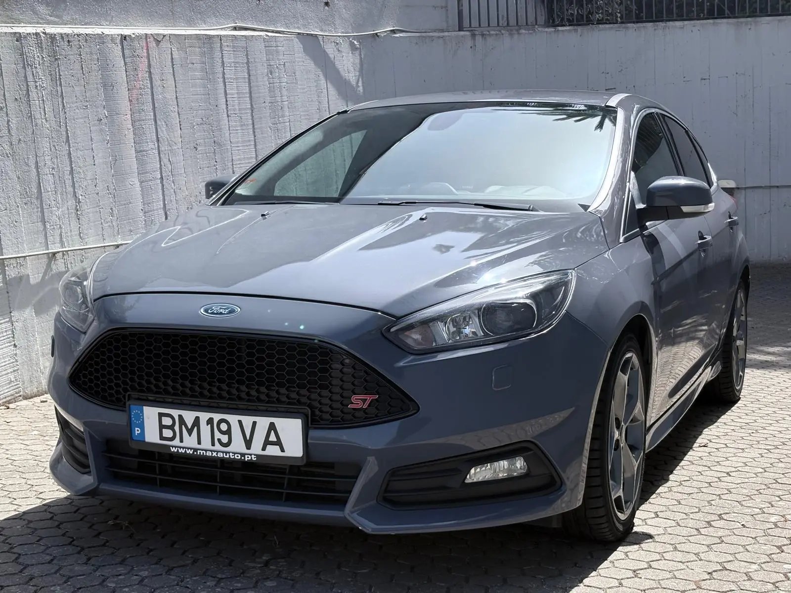 Ford Focus 2.0 EcoBoost ST c/ Pack Pele Desportiva 10