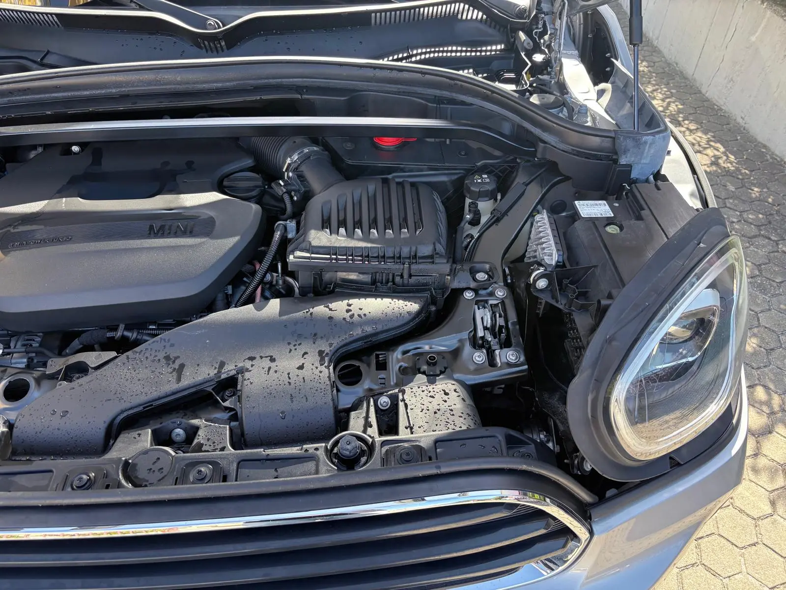 MINI Countryman Cooper D Premium Classic Auto 17