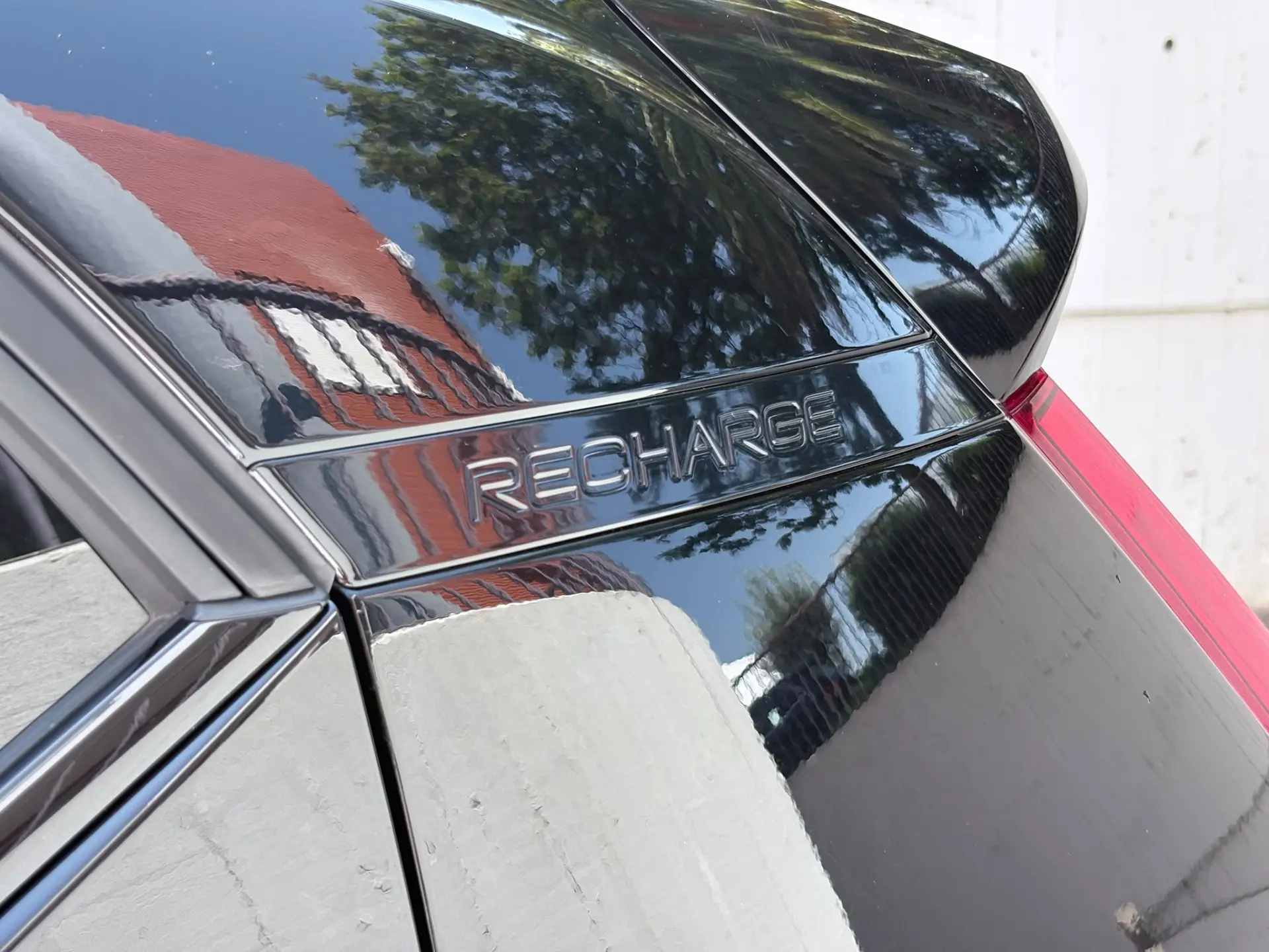 Volvo XC 40 1.5 T5 PHEV R-Design Expression 16