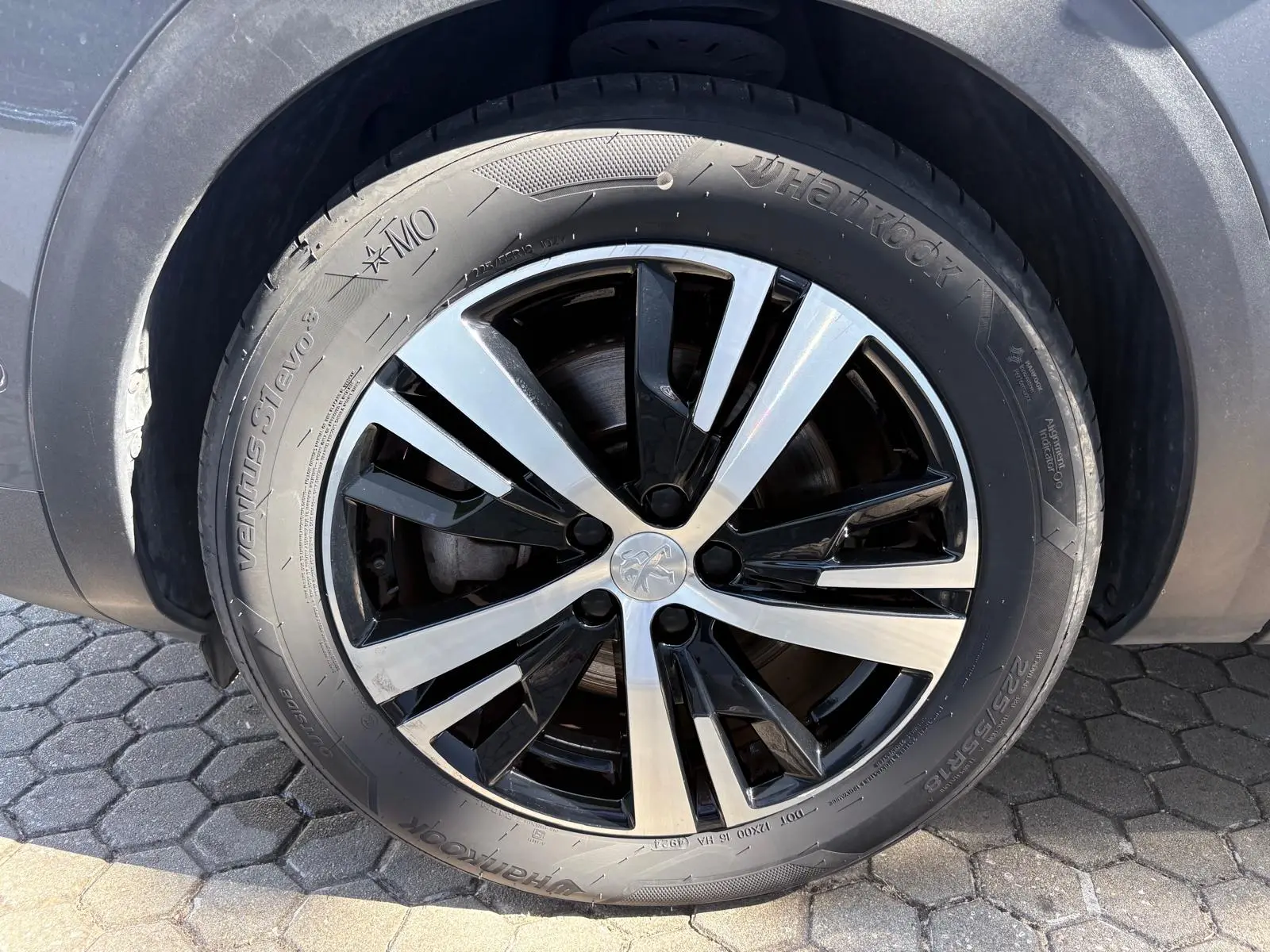 Peugeot 3008 1.6 Hybrid GT e-EAT8 11