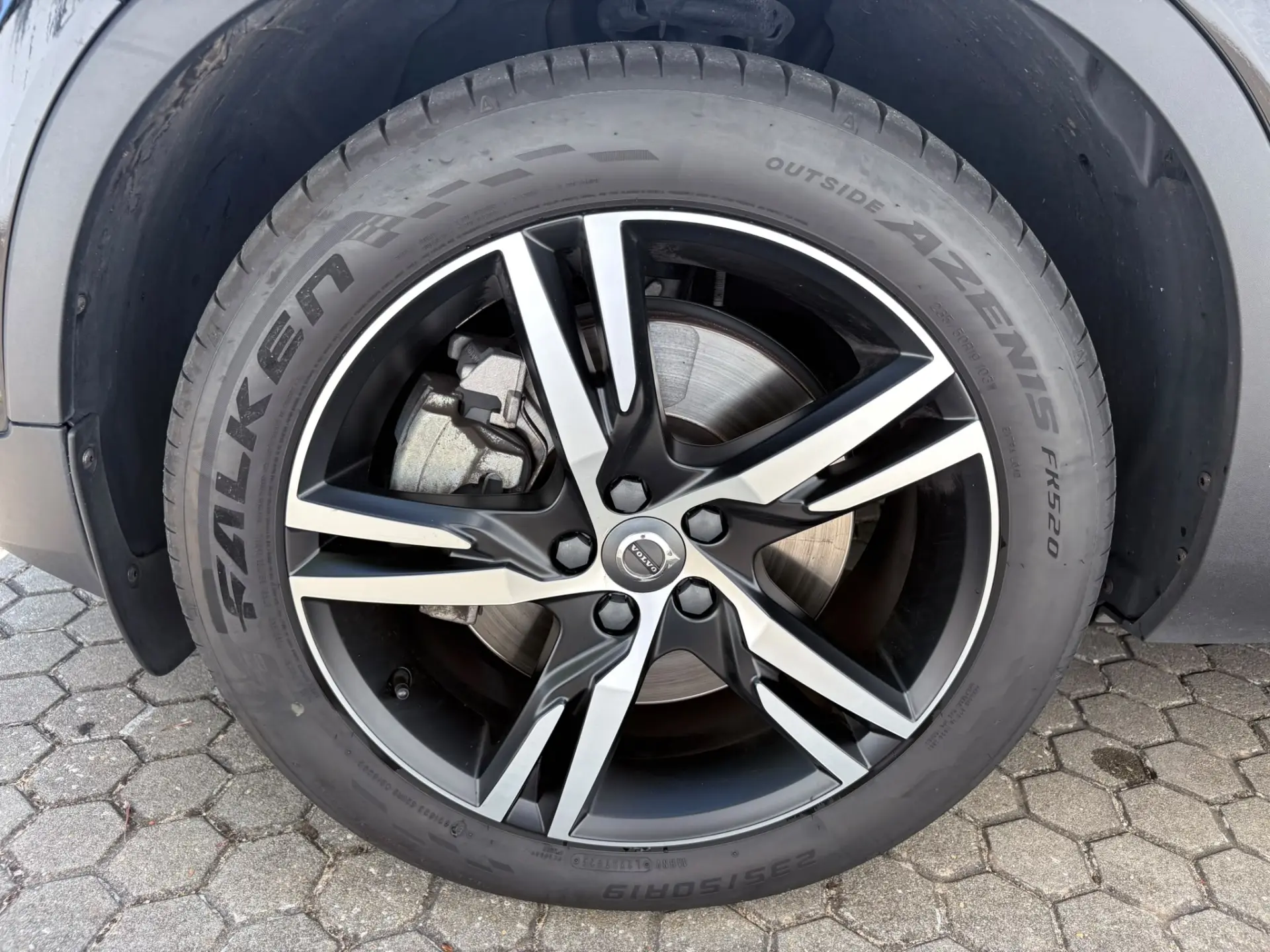 Volvo XC 40 1.5 T5 PHEV R-Design Expression 11
