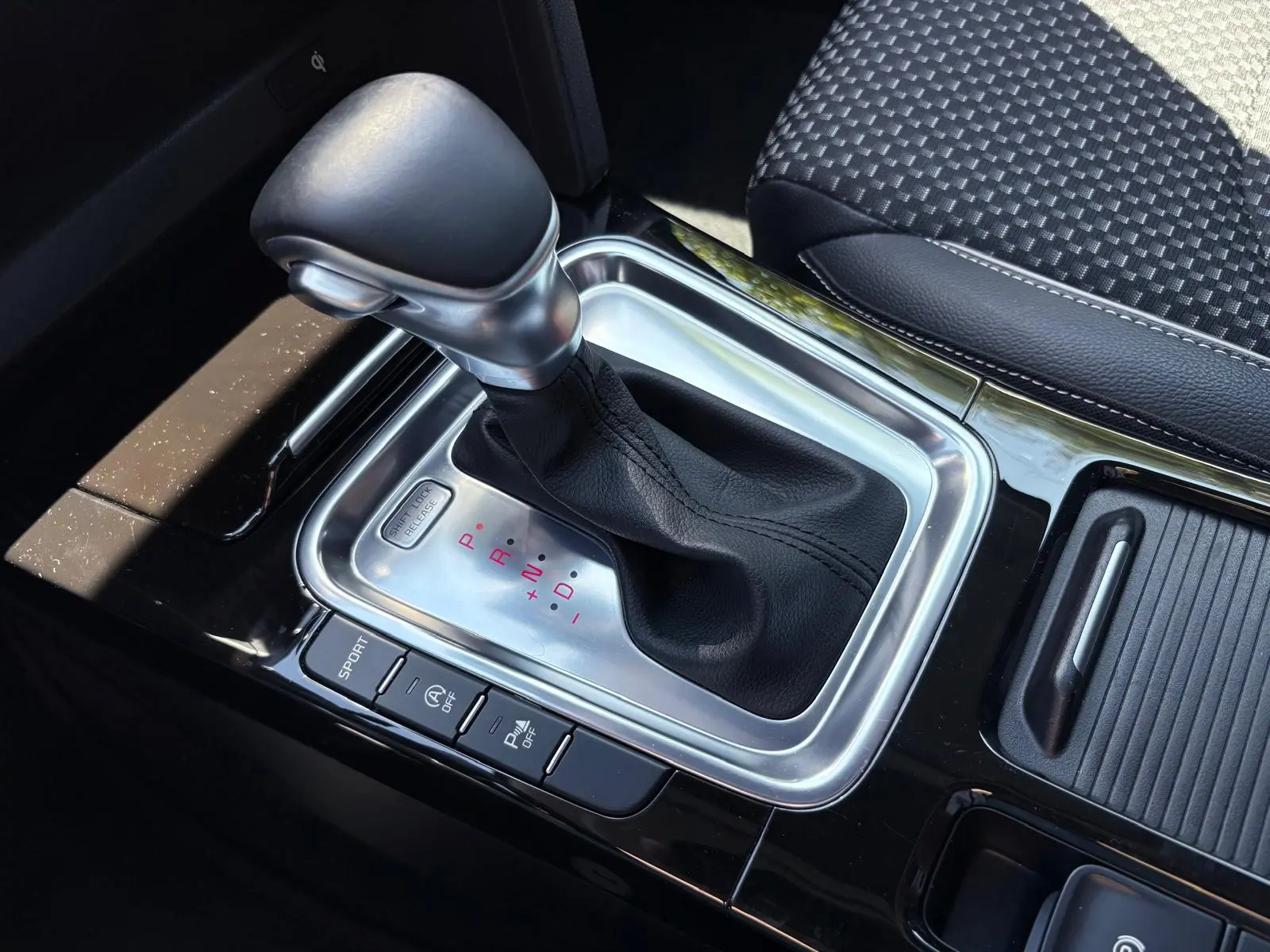 Kia Ceed SW 1.4 T-GDI Drive+SRF 7DCT 1