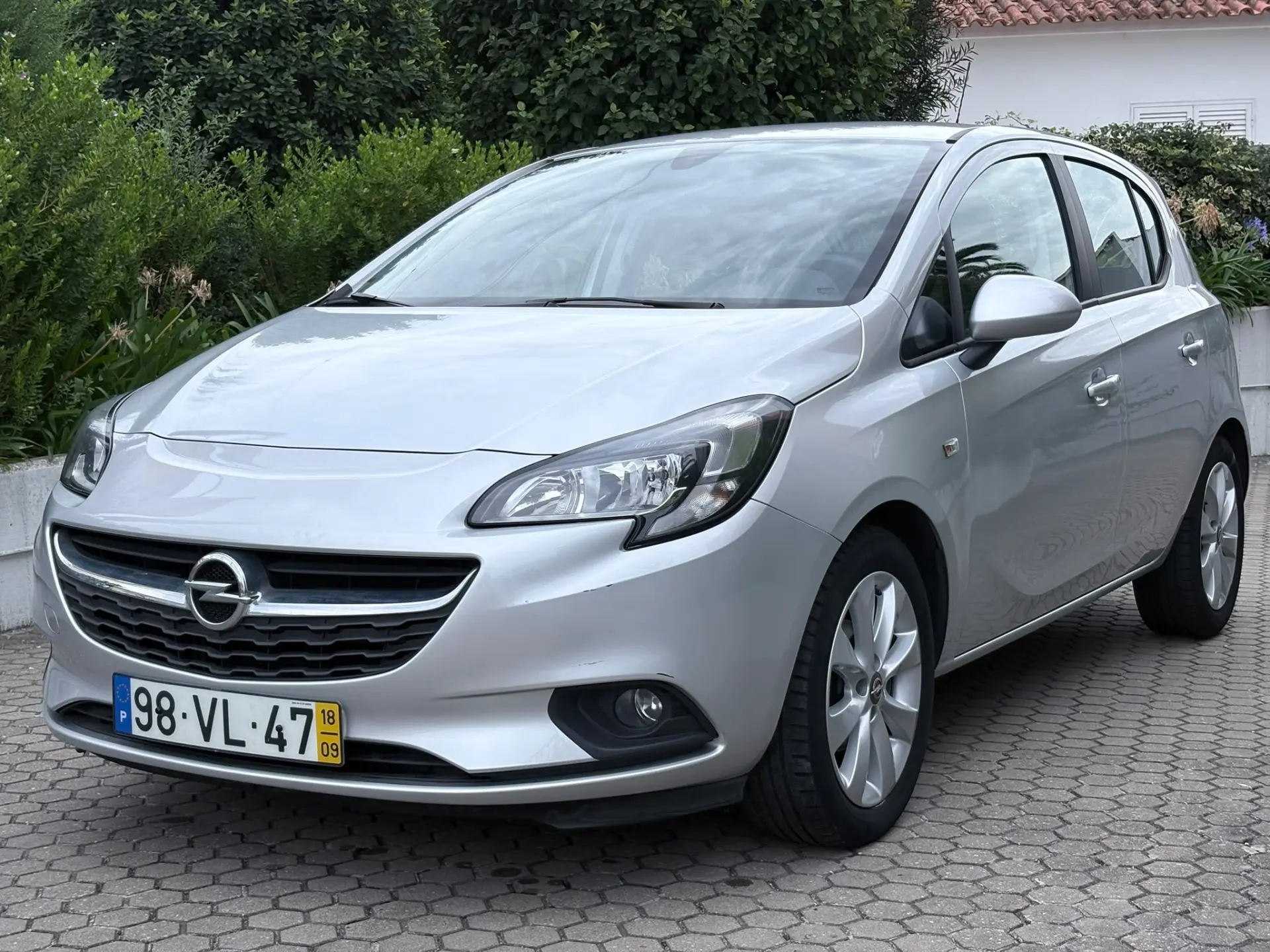 Opel Corsa 1.2 Dynamic 10