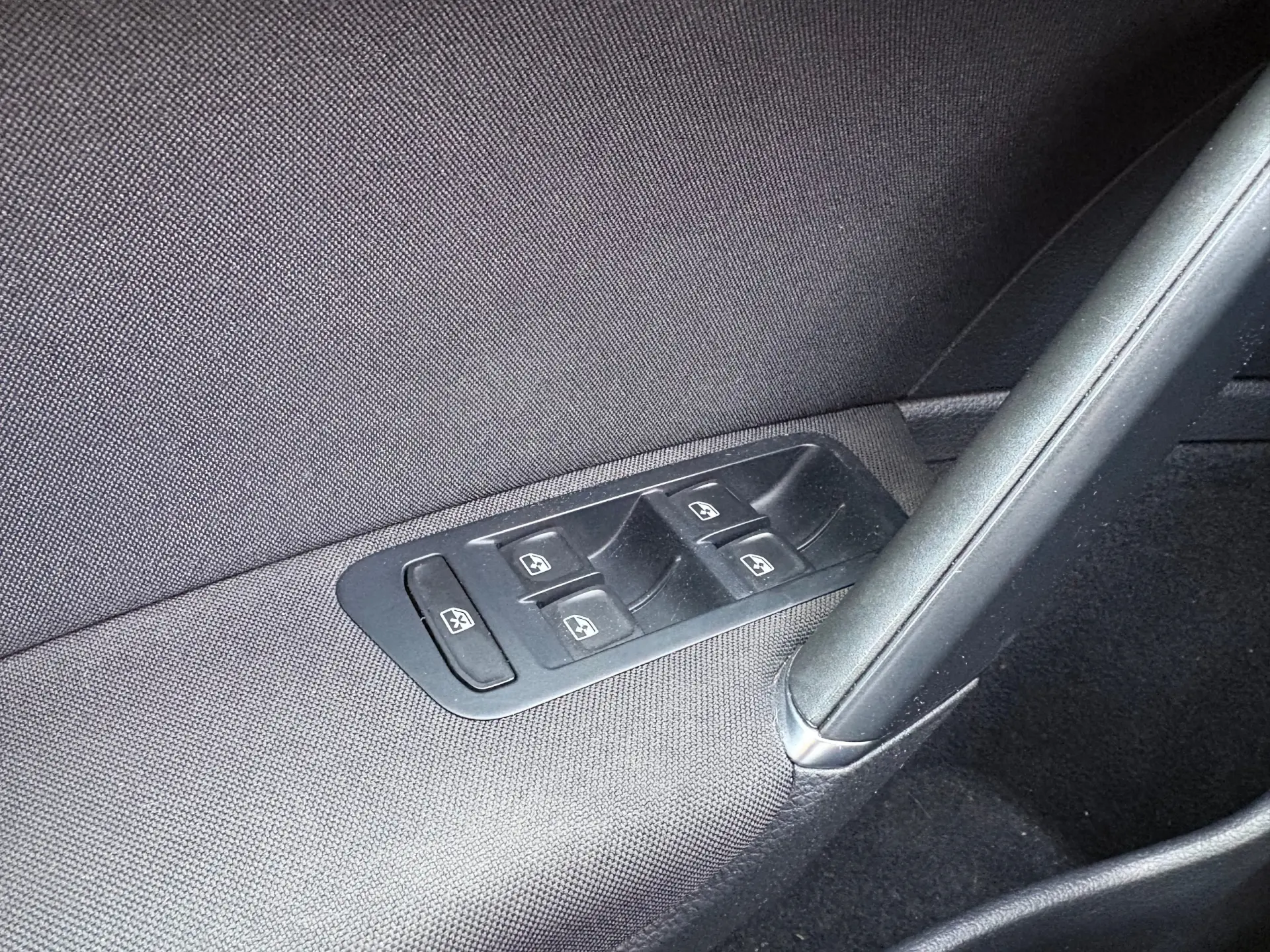 Volkswagen Golf 1.0 TSI Confortline 31