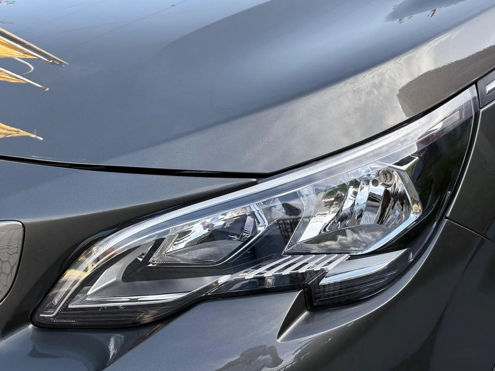 Peugeot 3008 1.2 PureTech Allure EAT8 14