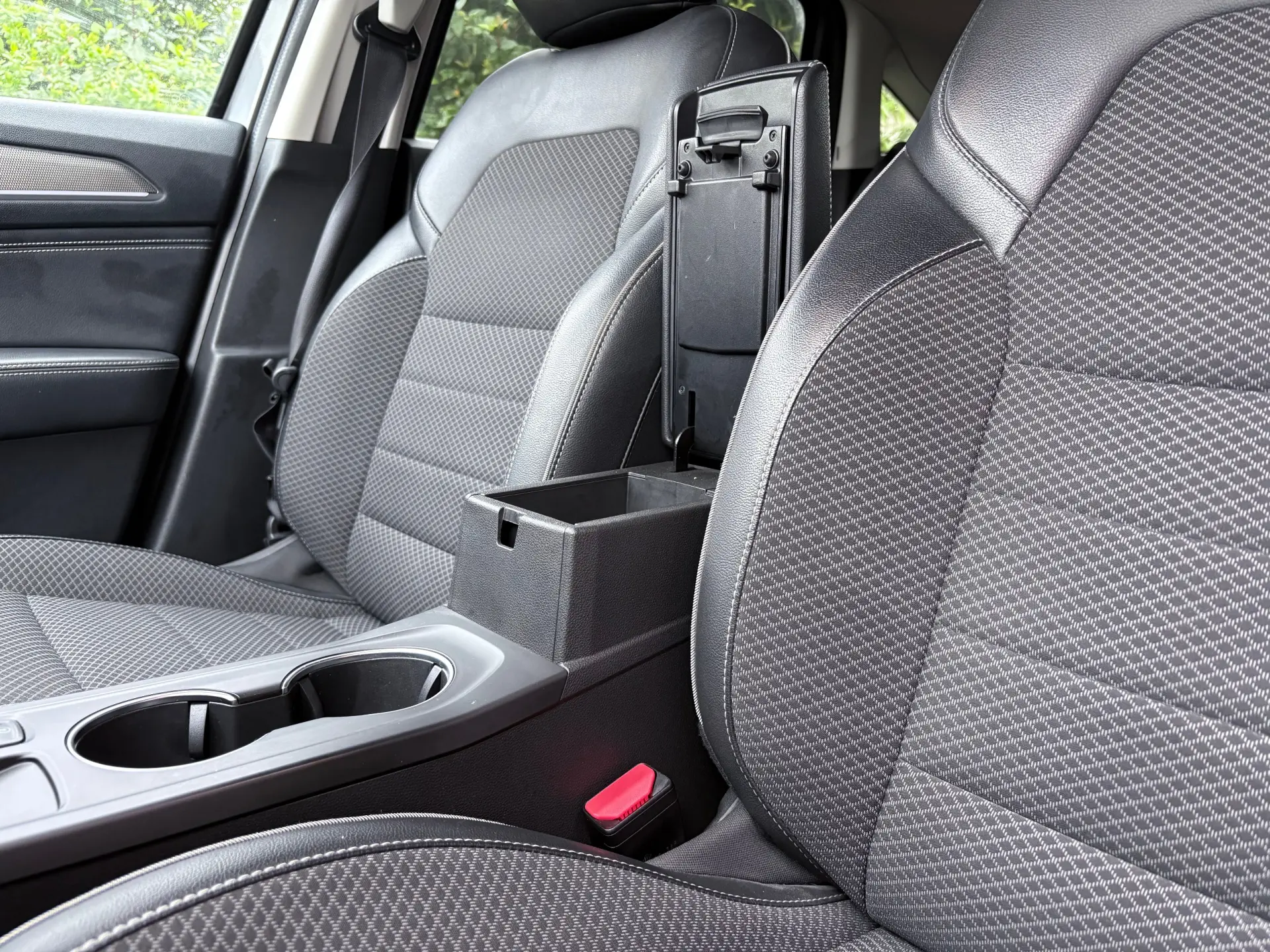 Renault Arkana 1.6 E-Tech Intens 35