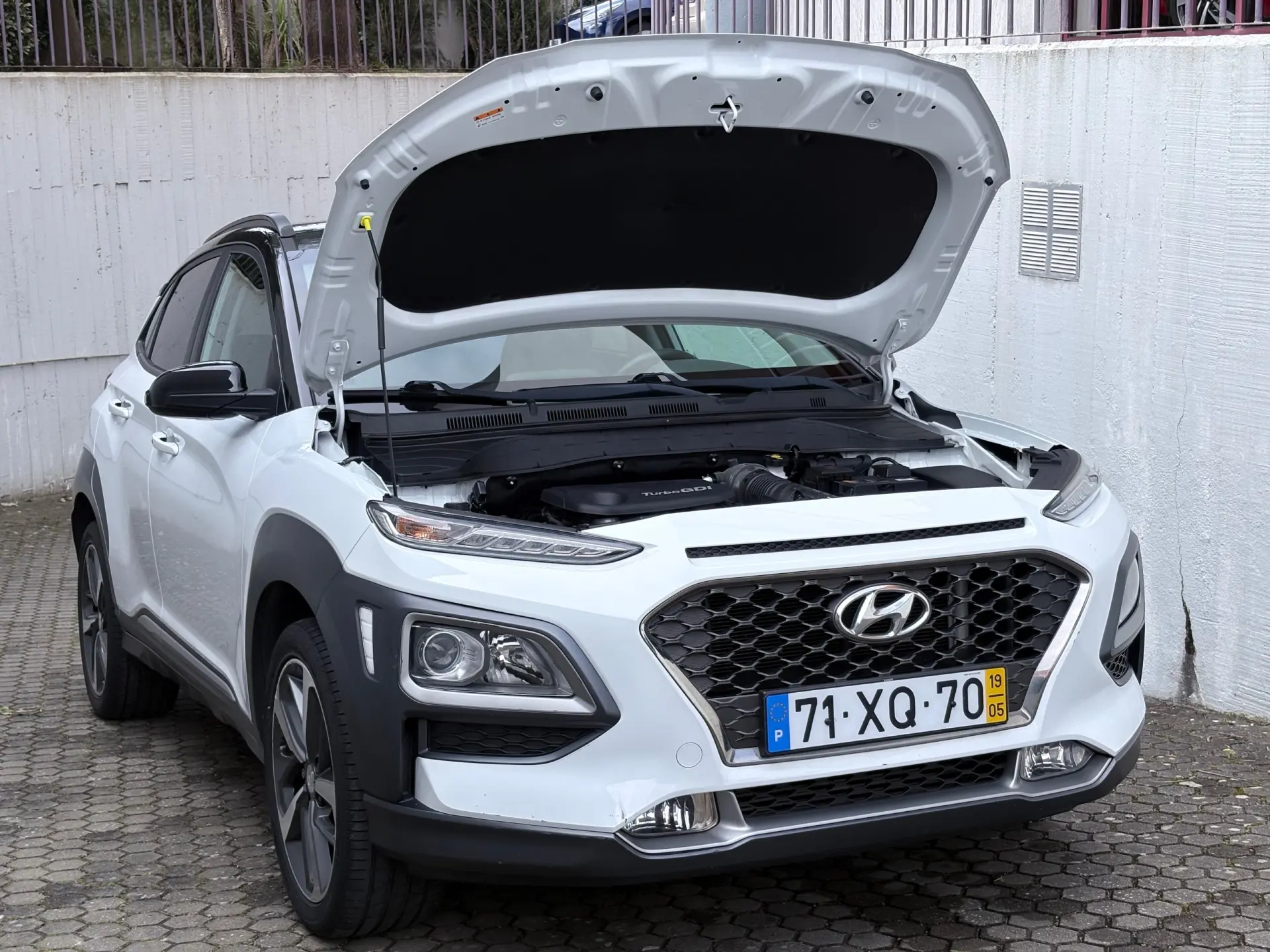 Hyundai Kauai 1.0 T-GDi Premium Tec.Preto 17