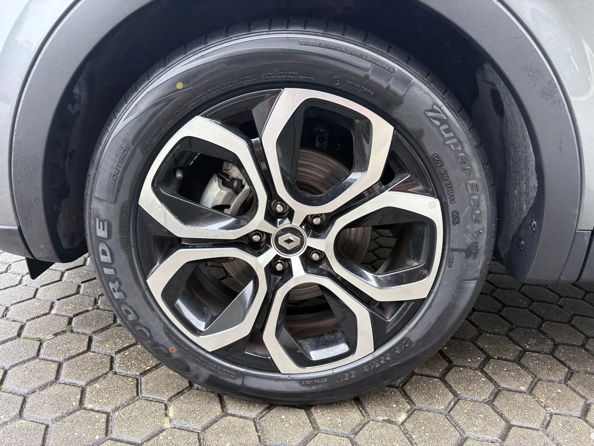 Renault Arkana 1.6 E-Tech Intens 11