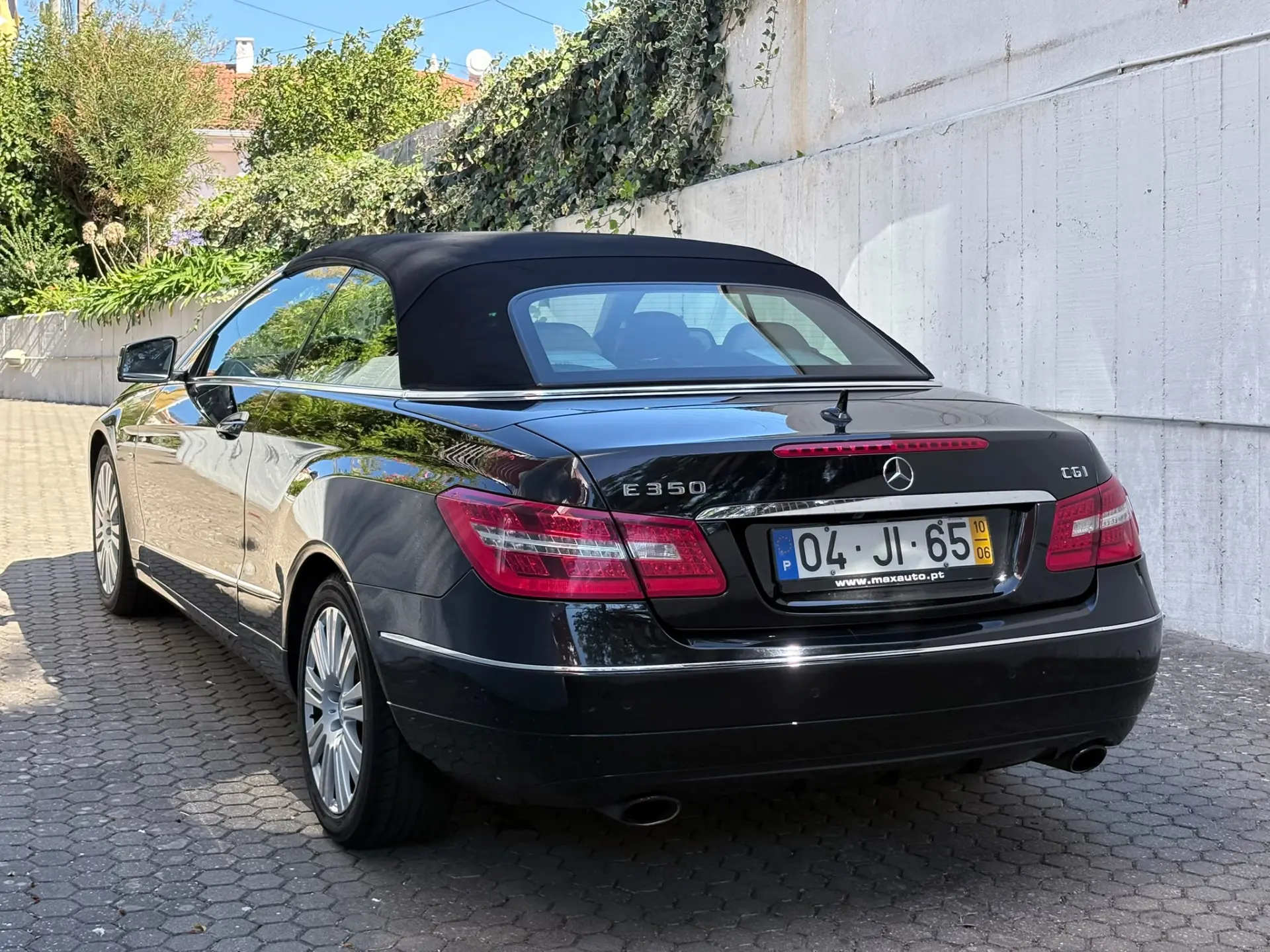 Mercedes-Benz E 350 CGi Avantgarde BlueEfficiency Auto 27