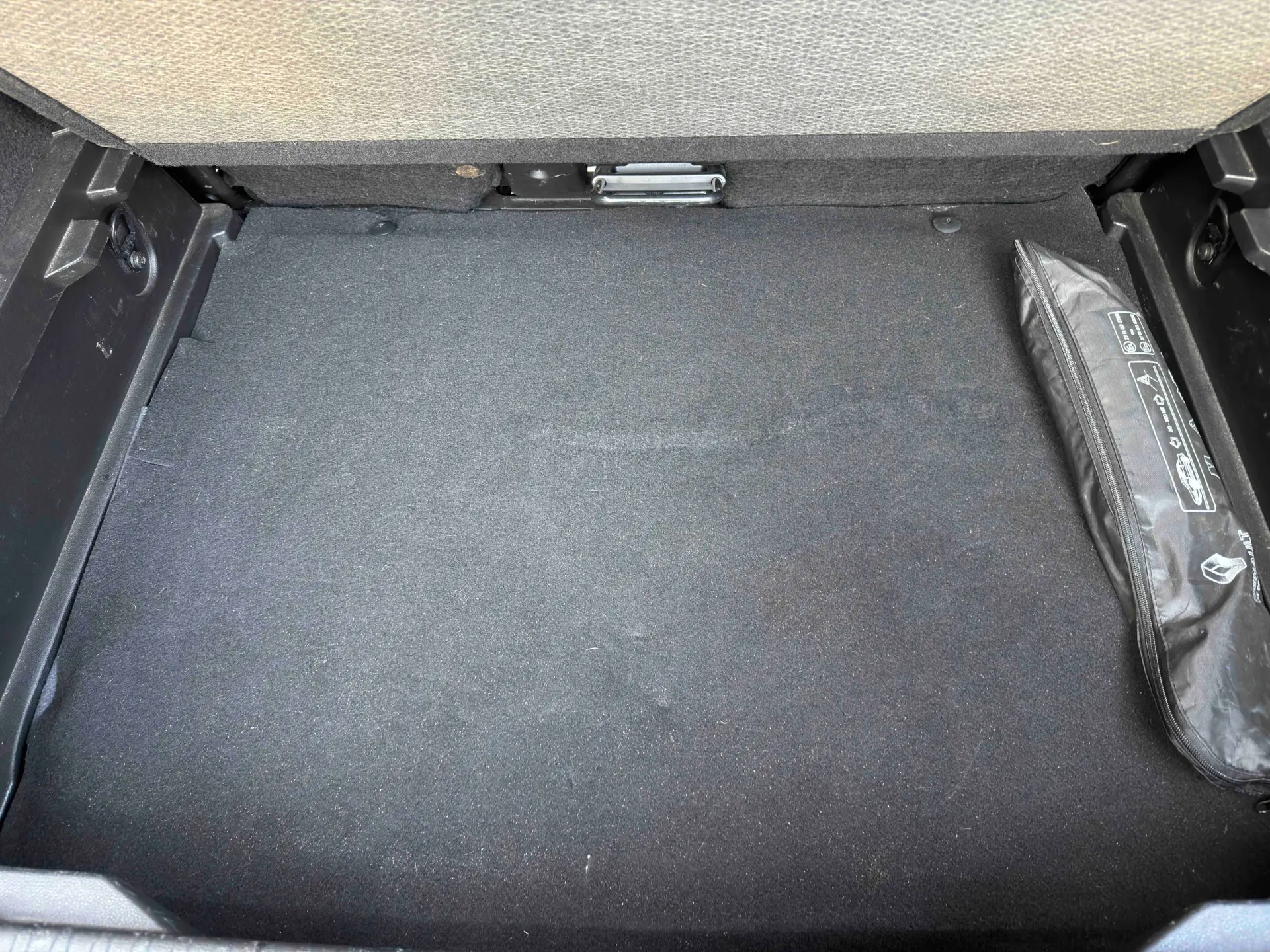 Renault Captur 1.0 TCe Exclusive 29