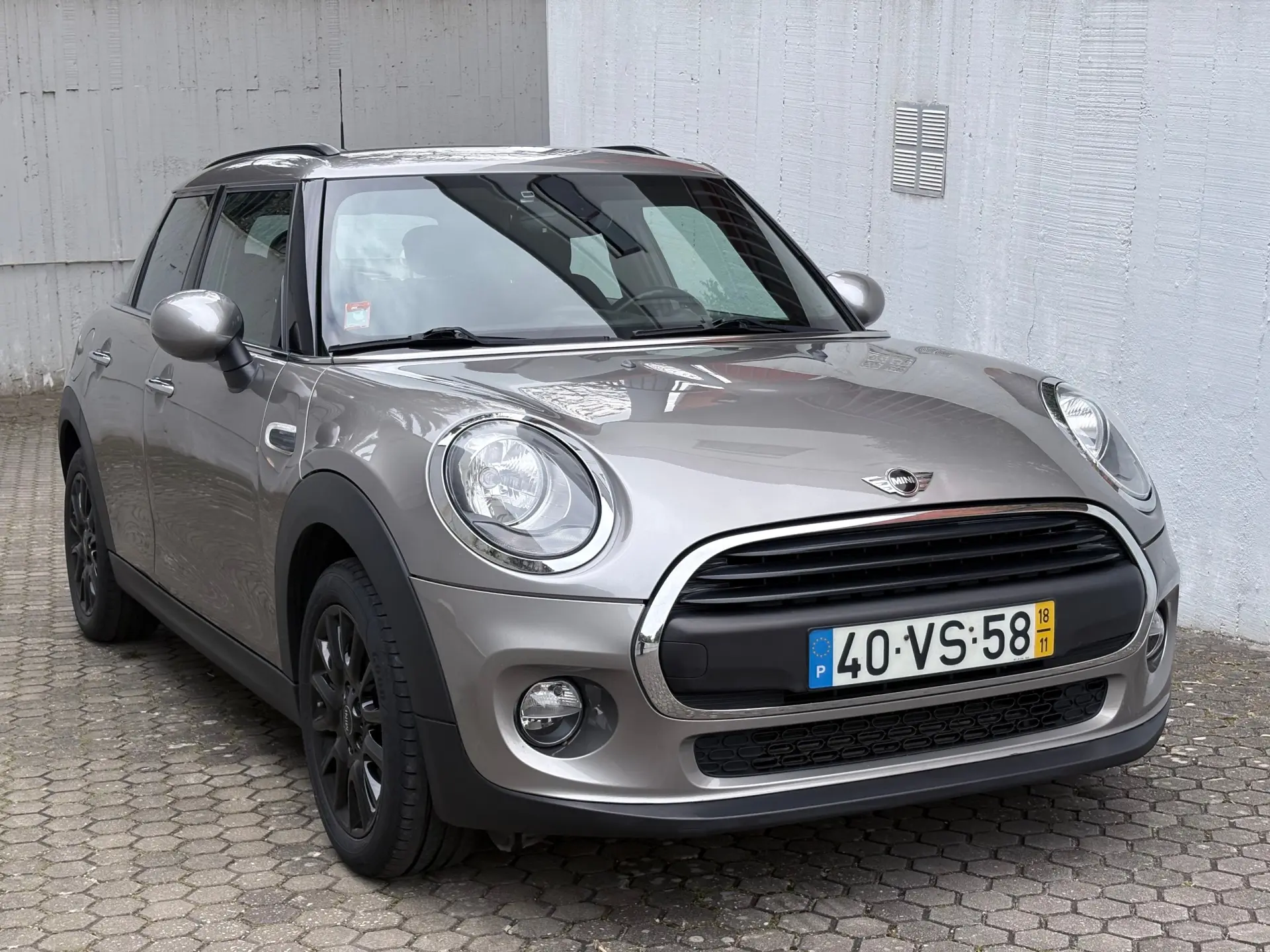 MINI 5 Portas One 15