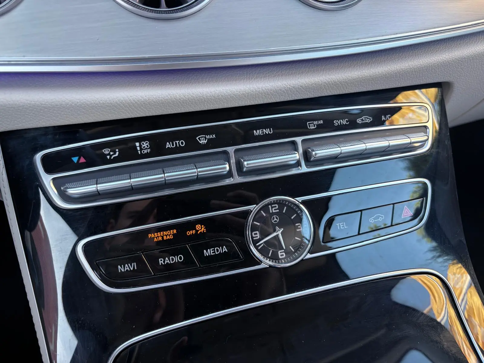 Mercedes-Benz E 220 d AMG Line Aut. 52