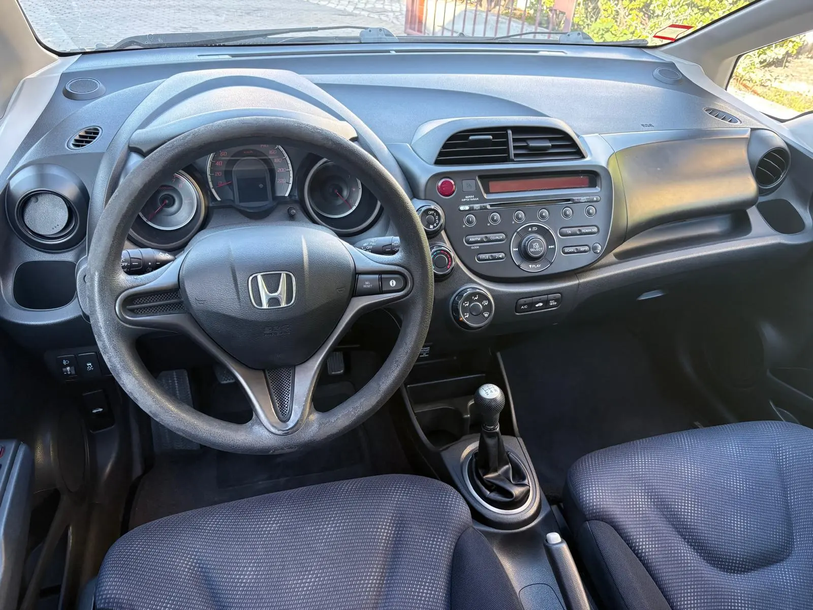 Honda Jazz 1.2 i-VTEC Trend 28